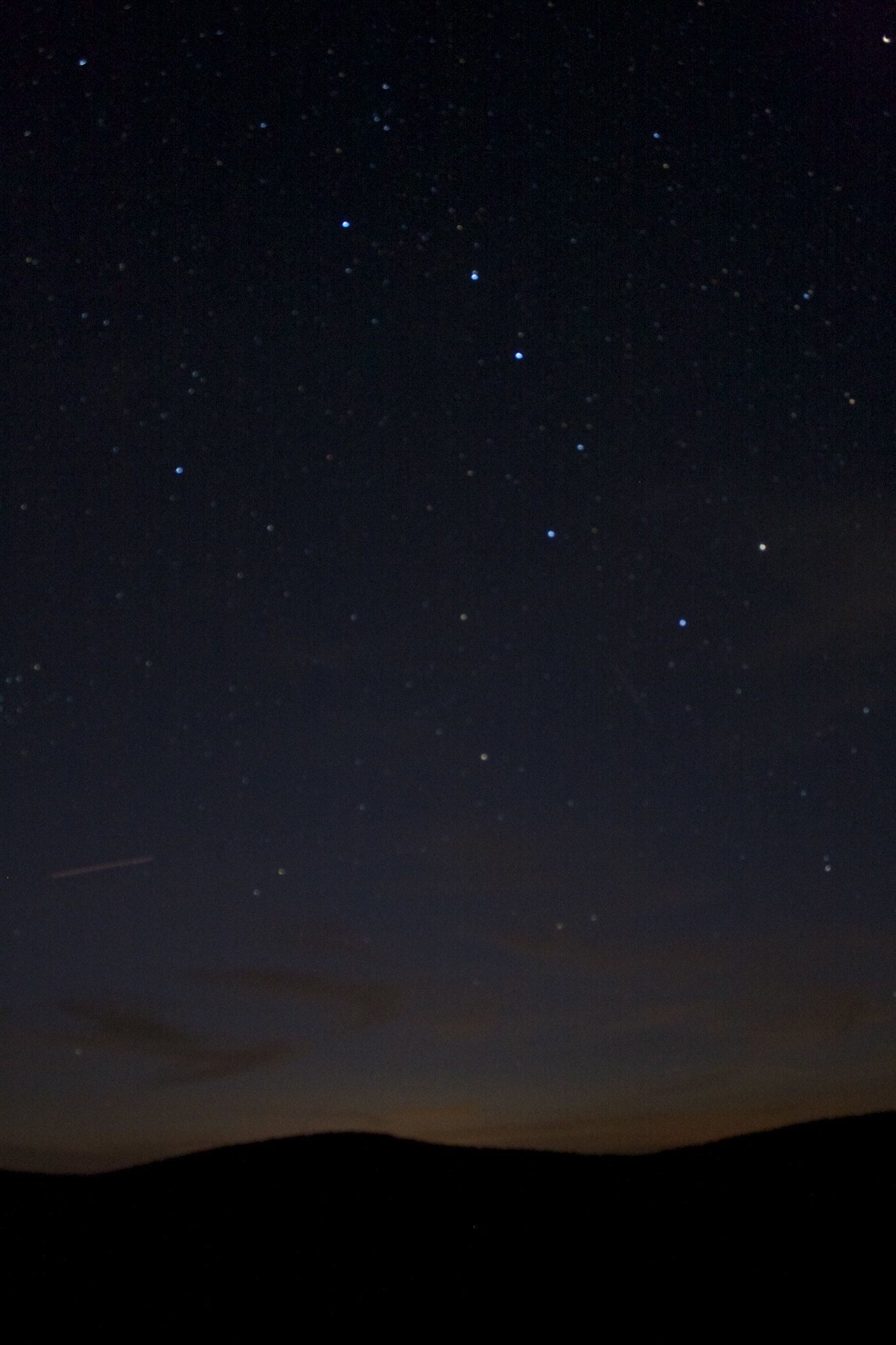 Meteor and Big Dipper. Night sky photography, Big dipper, Dipper constellation