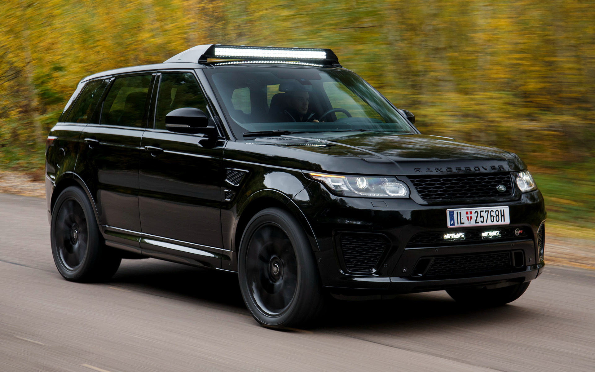 Land Rover range Rover Sport черный