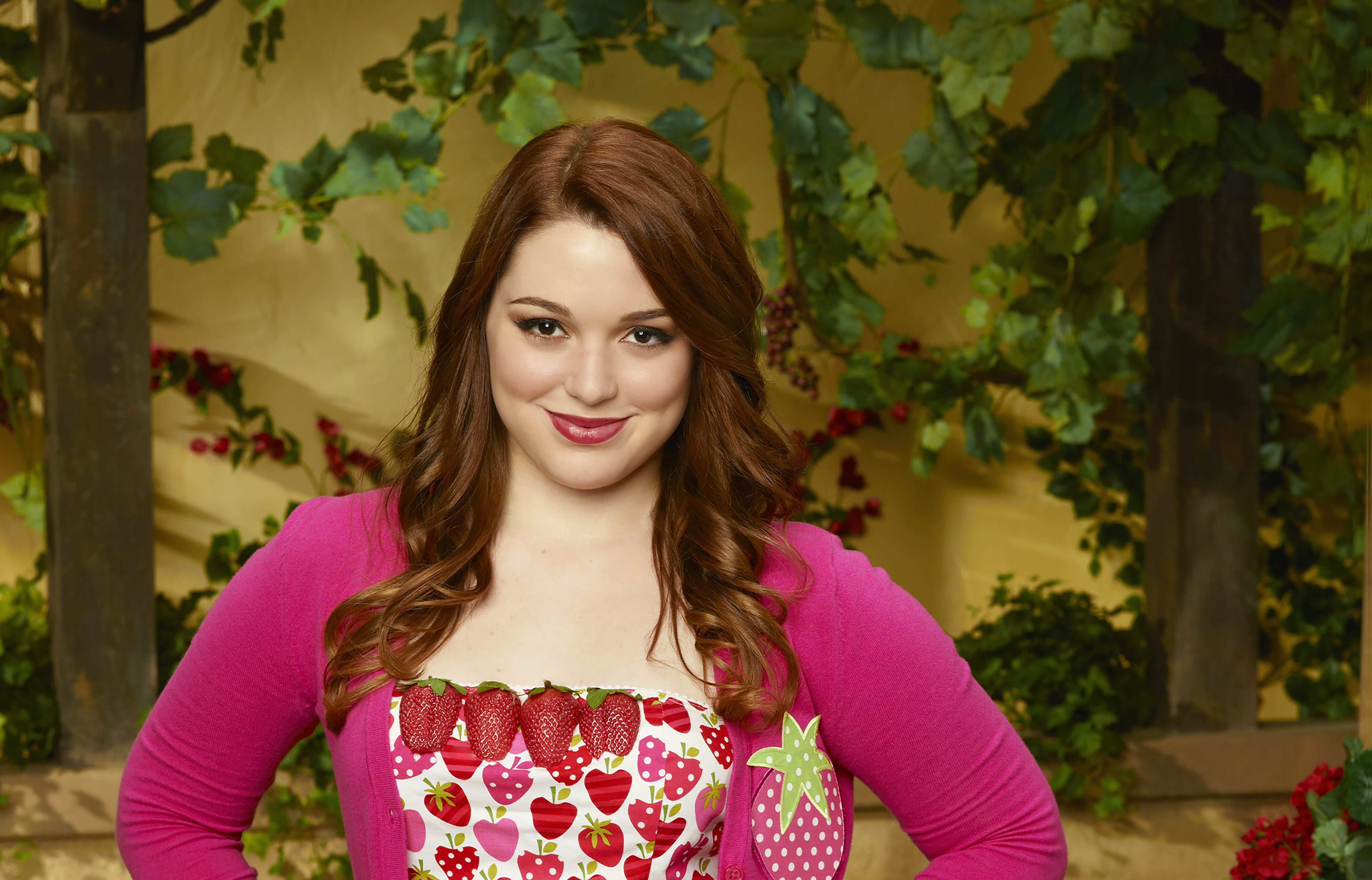 Jennifer Stone From Wizards of Waverly Place Returns to Acting
