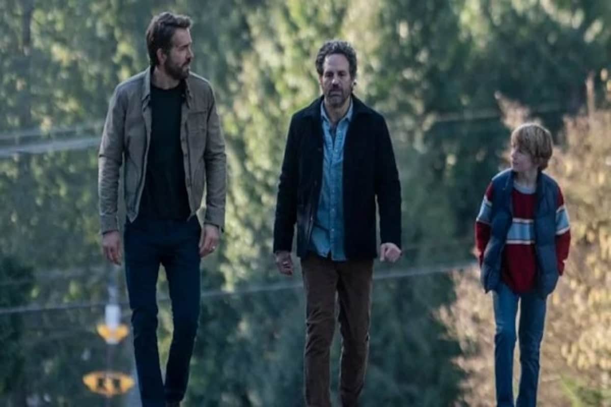 The Adam Project Movie Review: Ryan Reynolds, Mark Ruffalo's Netflix Film Is A Flimsy Time Travel Teenybopper Entertainment News, Firstpost