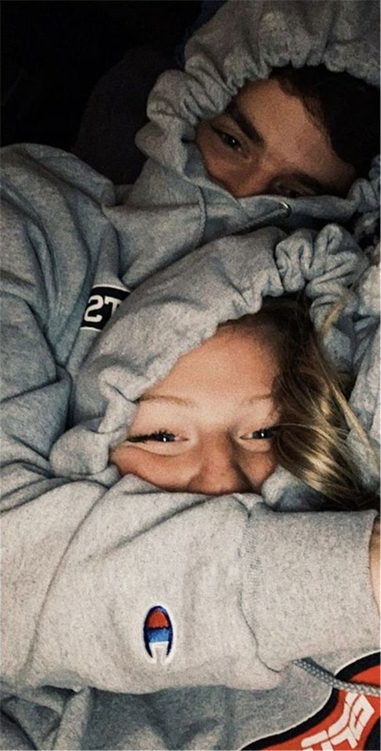 Cute And Romantic Relationship Goals You Must Have With Your Love Fashion Lifestyle Blog Shinecoco.com. Girlfriend and boyfriend goals, Girlfriend goals, Cute couples goals