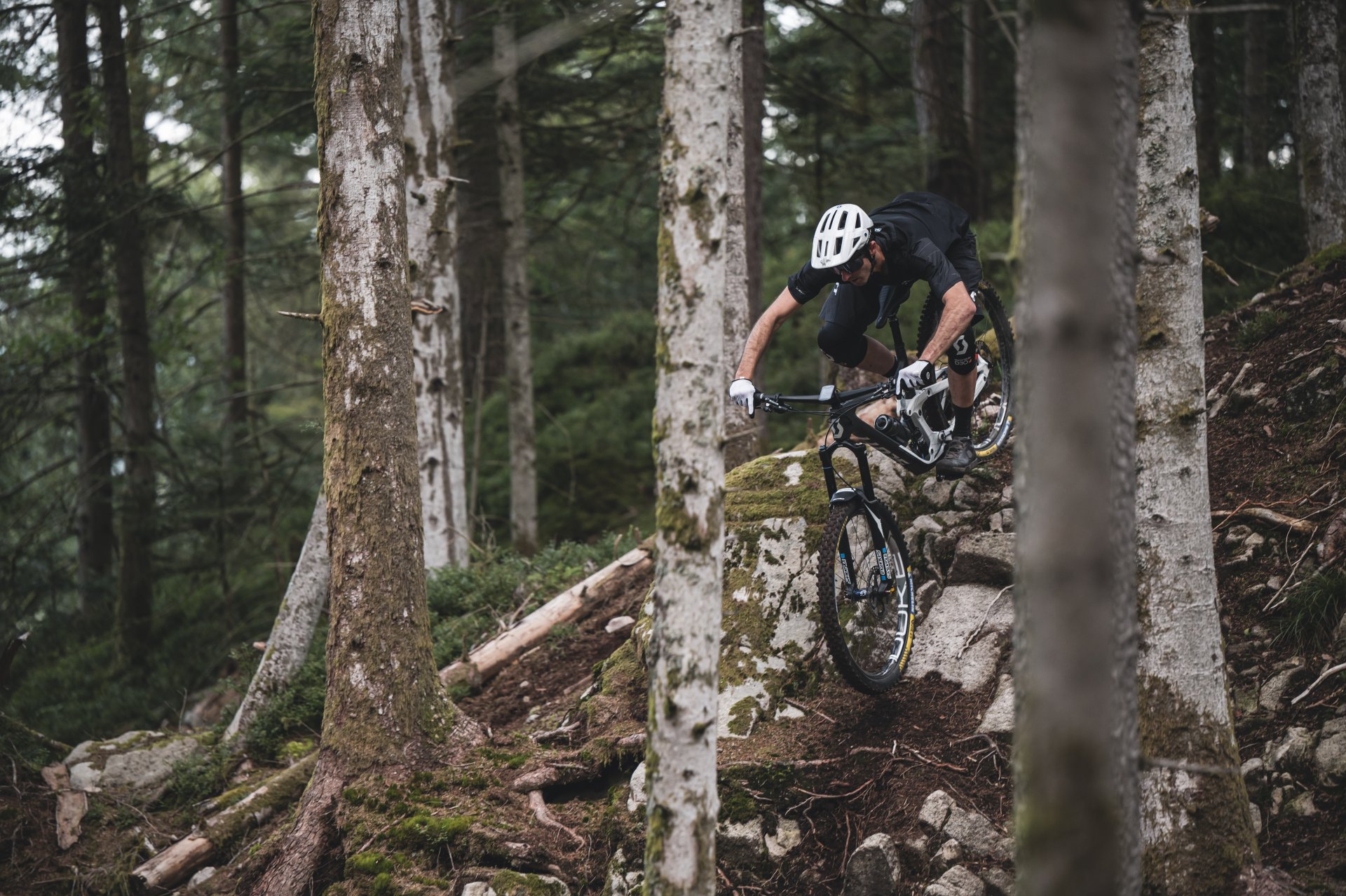 Introducing the SCOTT 2022 TUNED collection. IMB. Free Mountain Bike Magazine Online