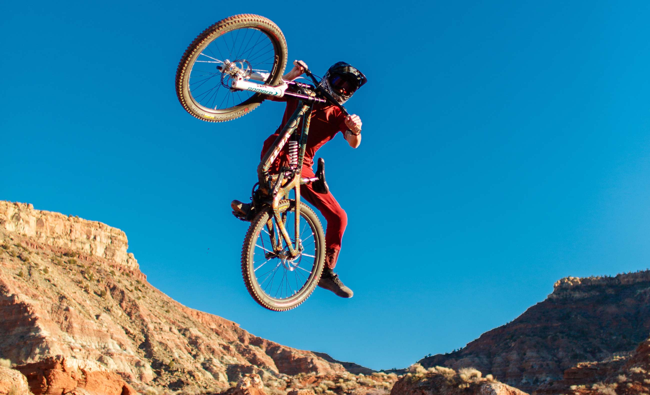 Reed Boggs Joins Endura for 2022 Lines bike reviews, news, videos. Your comprehensive downhill and freeride mountain bike resource