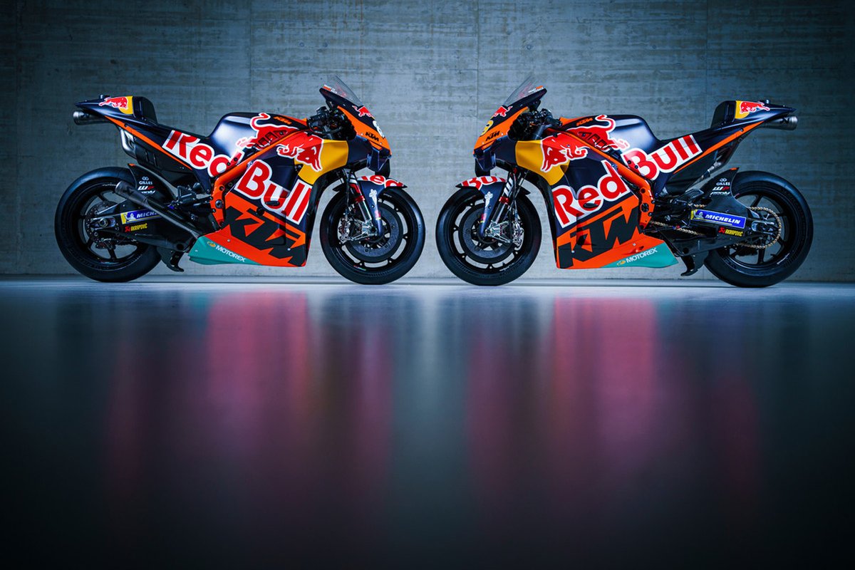 KTM unwraps 2022 factory and Tech 3 MotoGP bikes