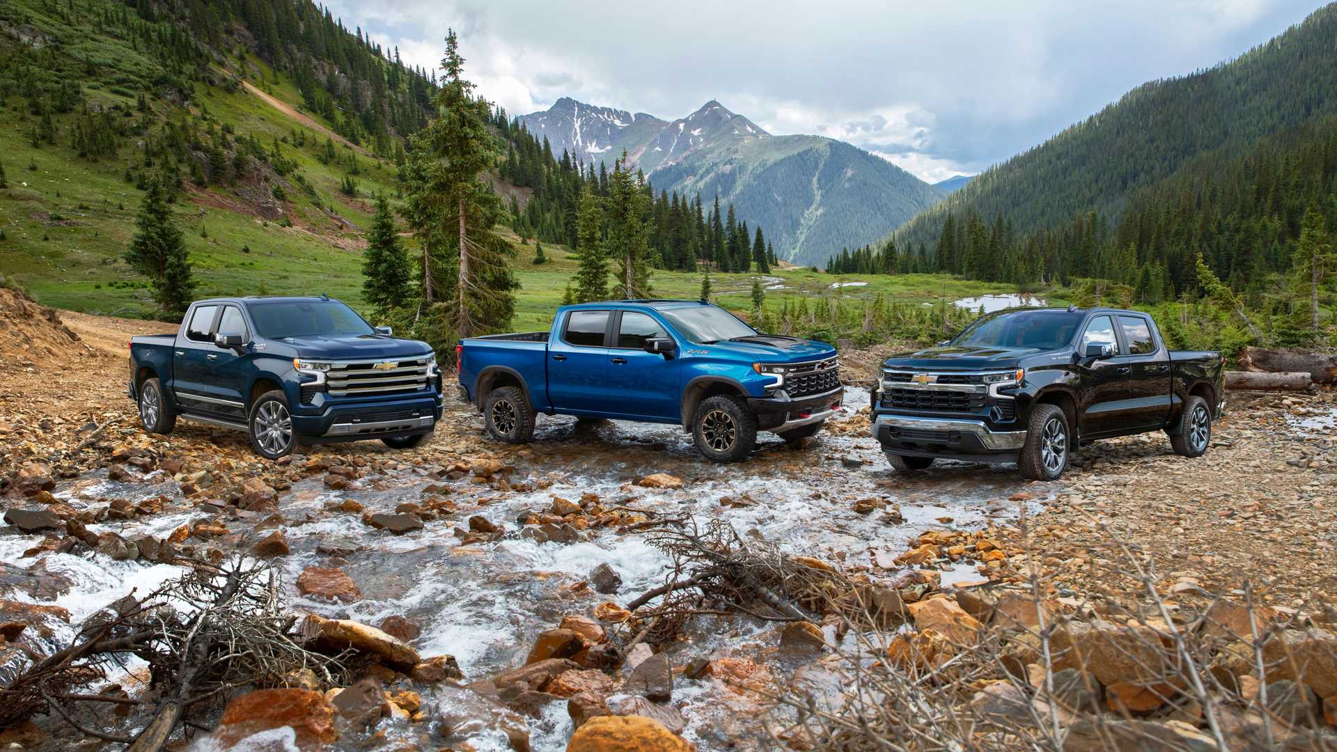 2022 Chevy Silverado Debuts With New Styling, Off Road ZR2 Model