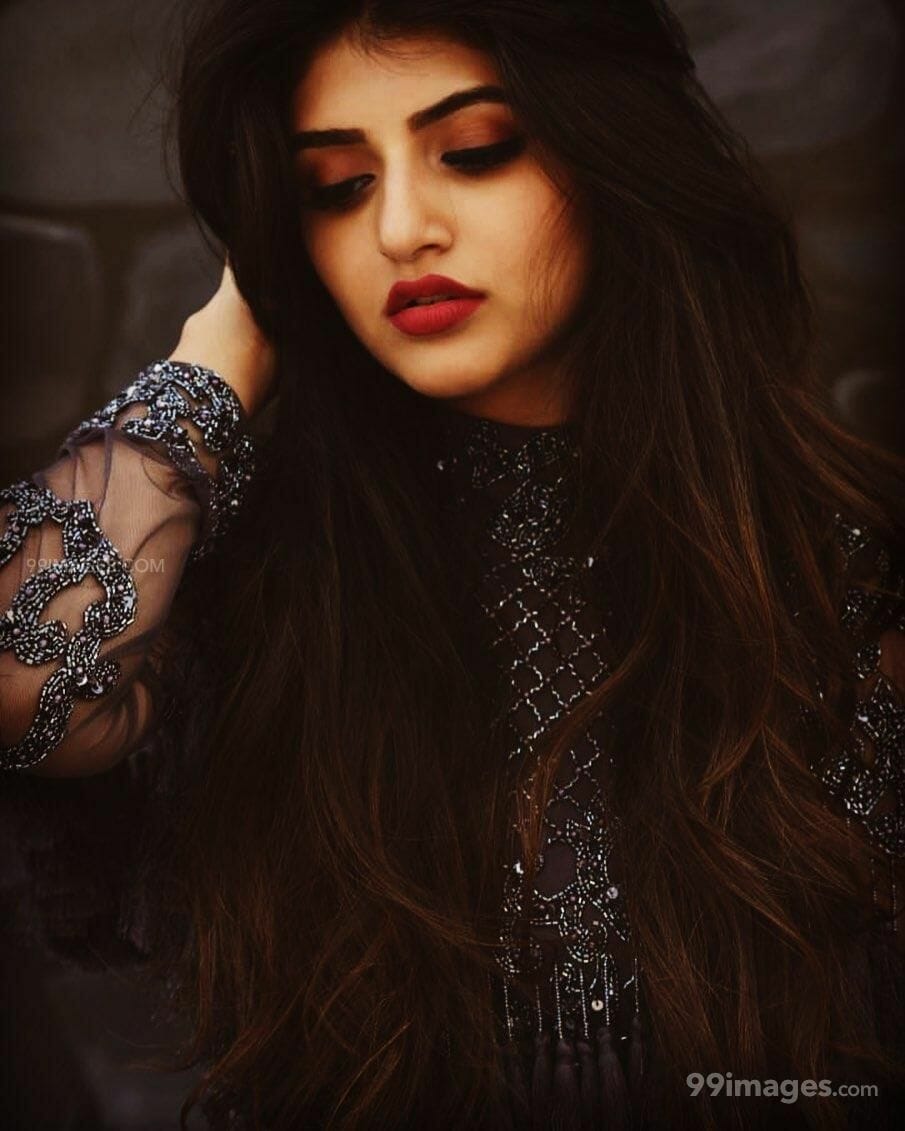 Sree Leela HD Wallpaper (Desktop Background / Android / iPhone) (1080p, 4k) (905x1131)