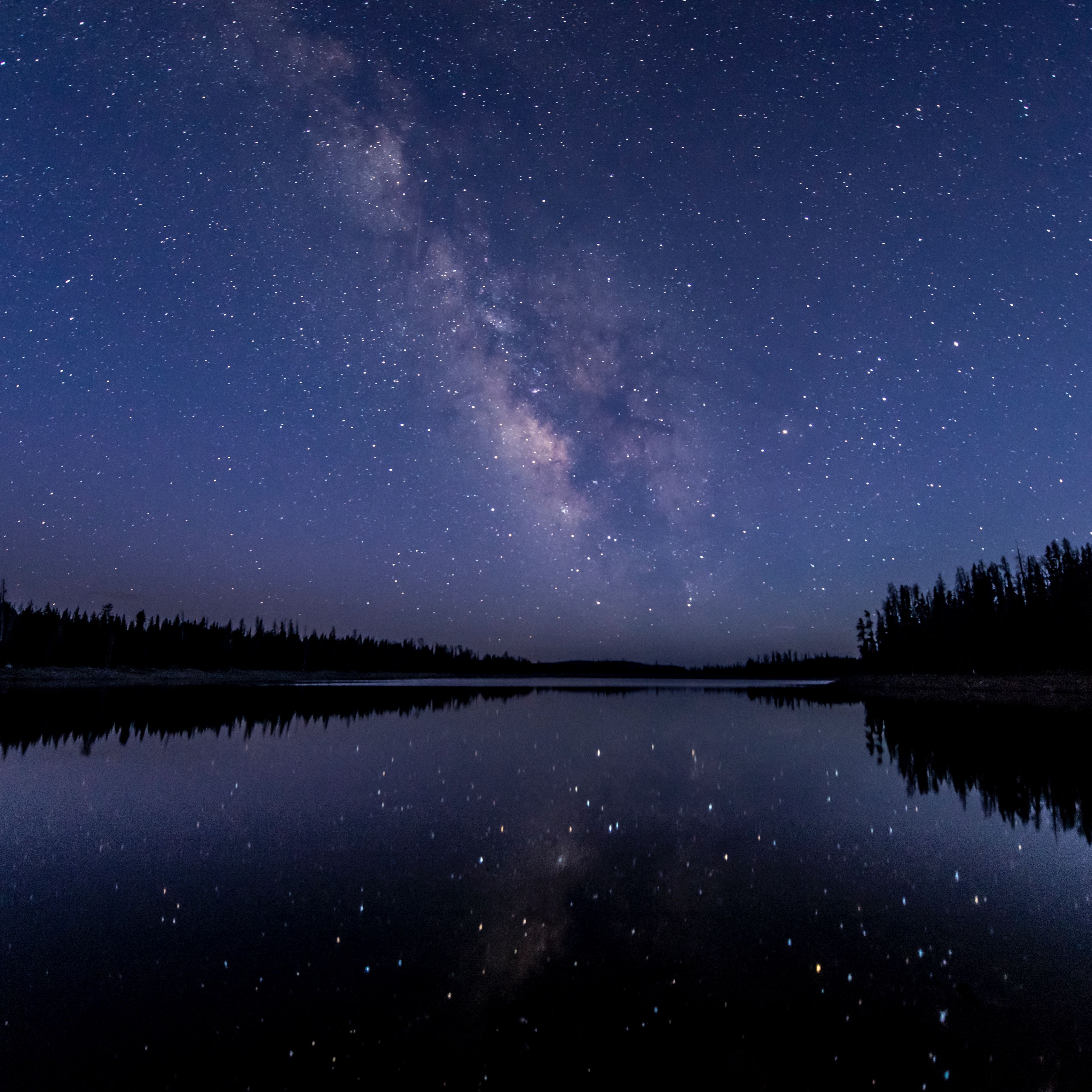 Download wallpaper 3415x3415 night sky, stars, starry sky ipad pro 12.9 retina for parallax HD background