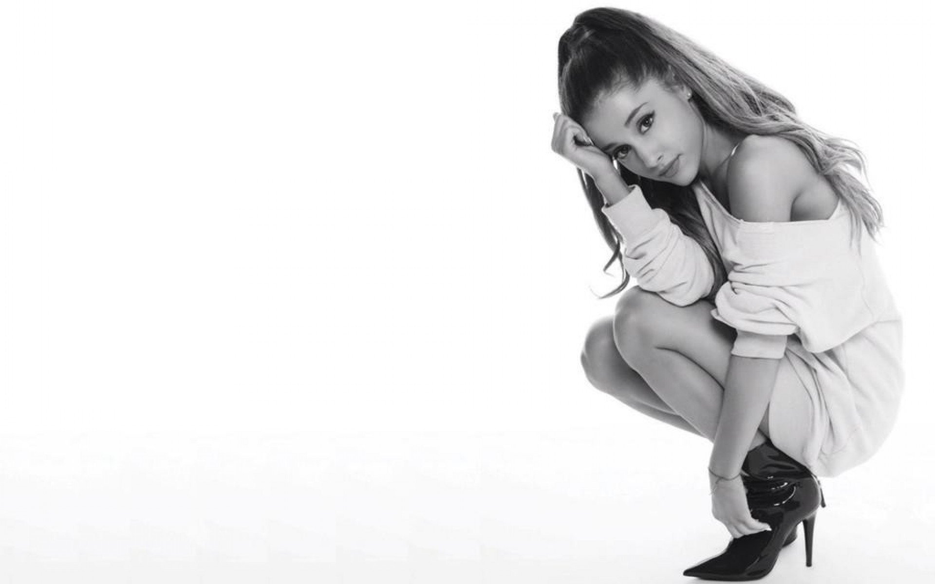 Ariana Grande White Computer Wallpapers Wallpaper Cave