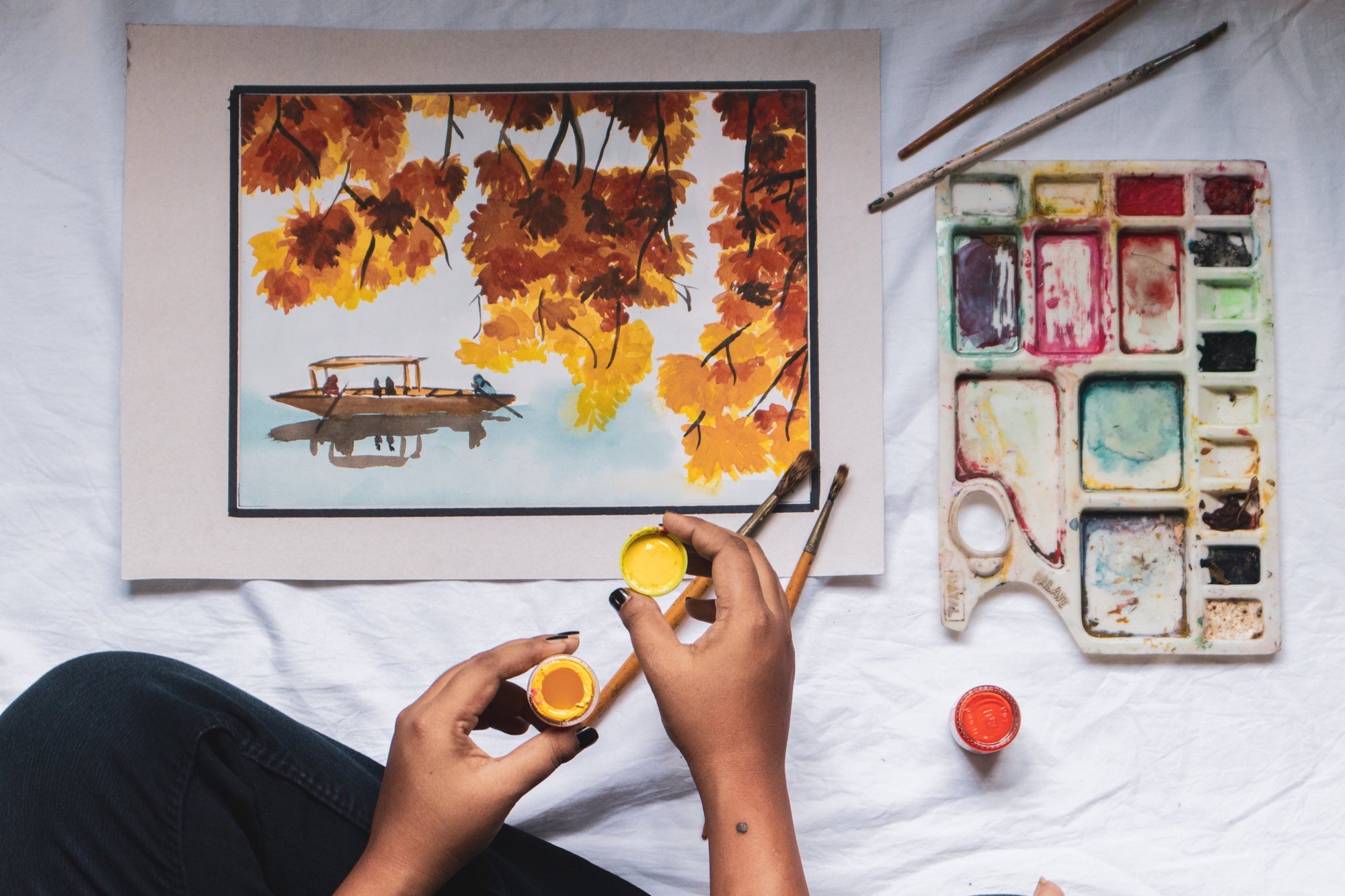 How to Sell Art Online in 2021: A Complete Guide