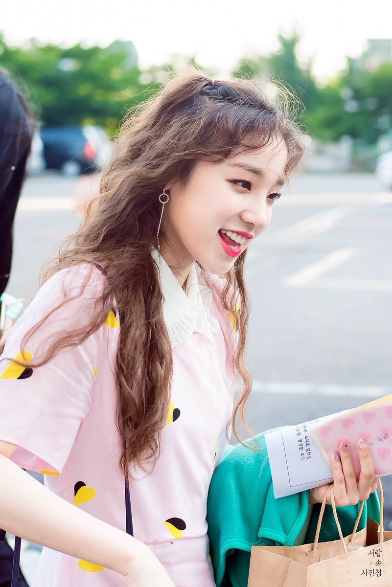 yuqi pics ! - ⤷ © in a drawer ˗ˏˋ 180721 happy together ˎˊ˗ #우기. #여자아이들 ✩ˊ˗