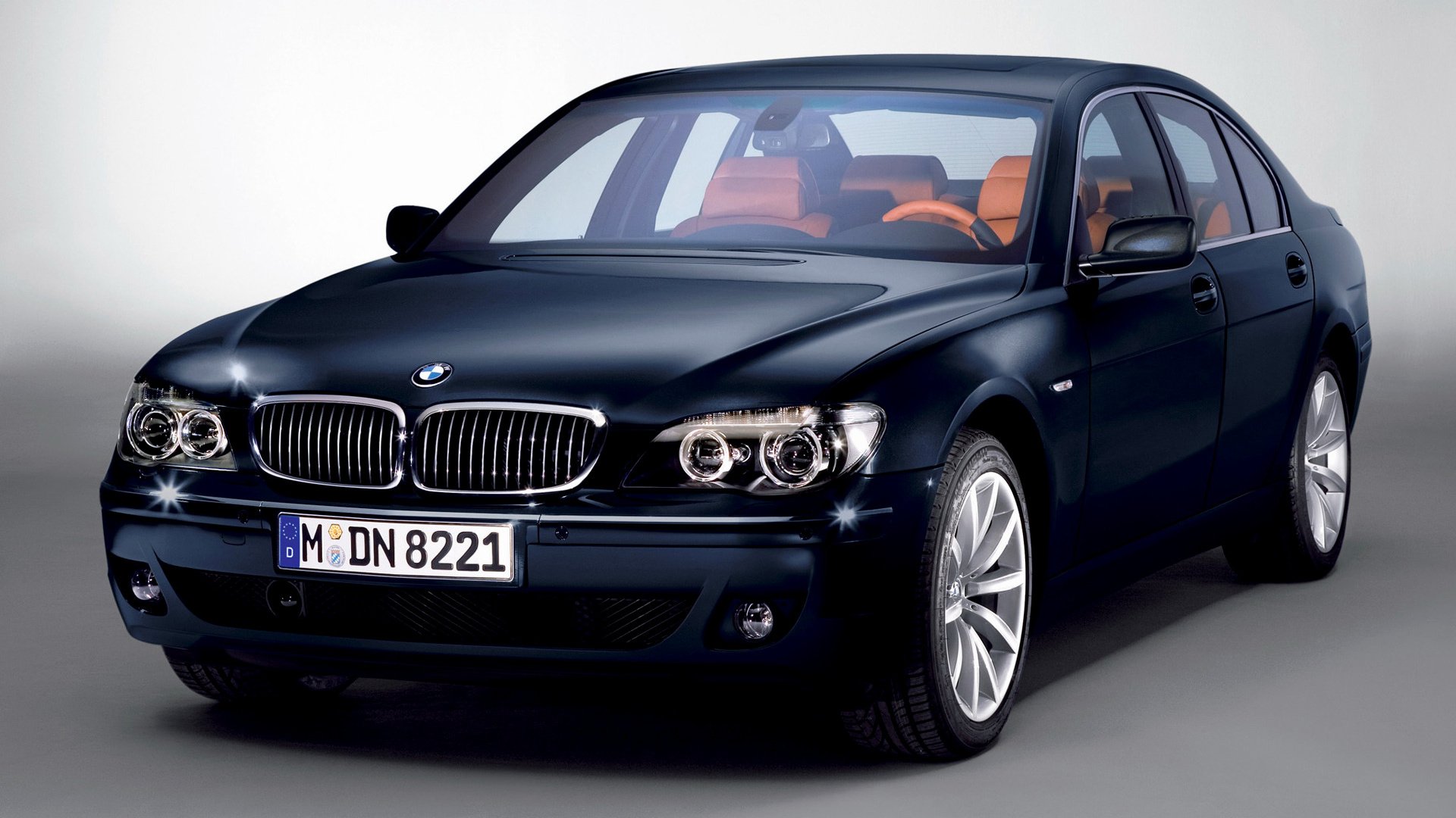 BMW 730d HD Wallpaper