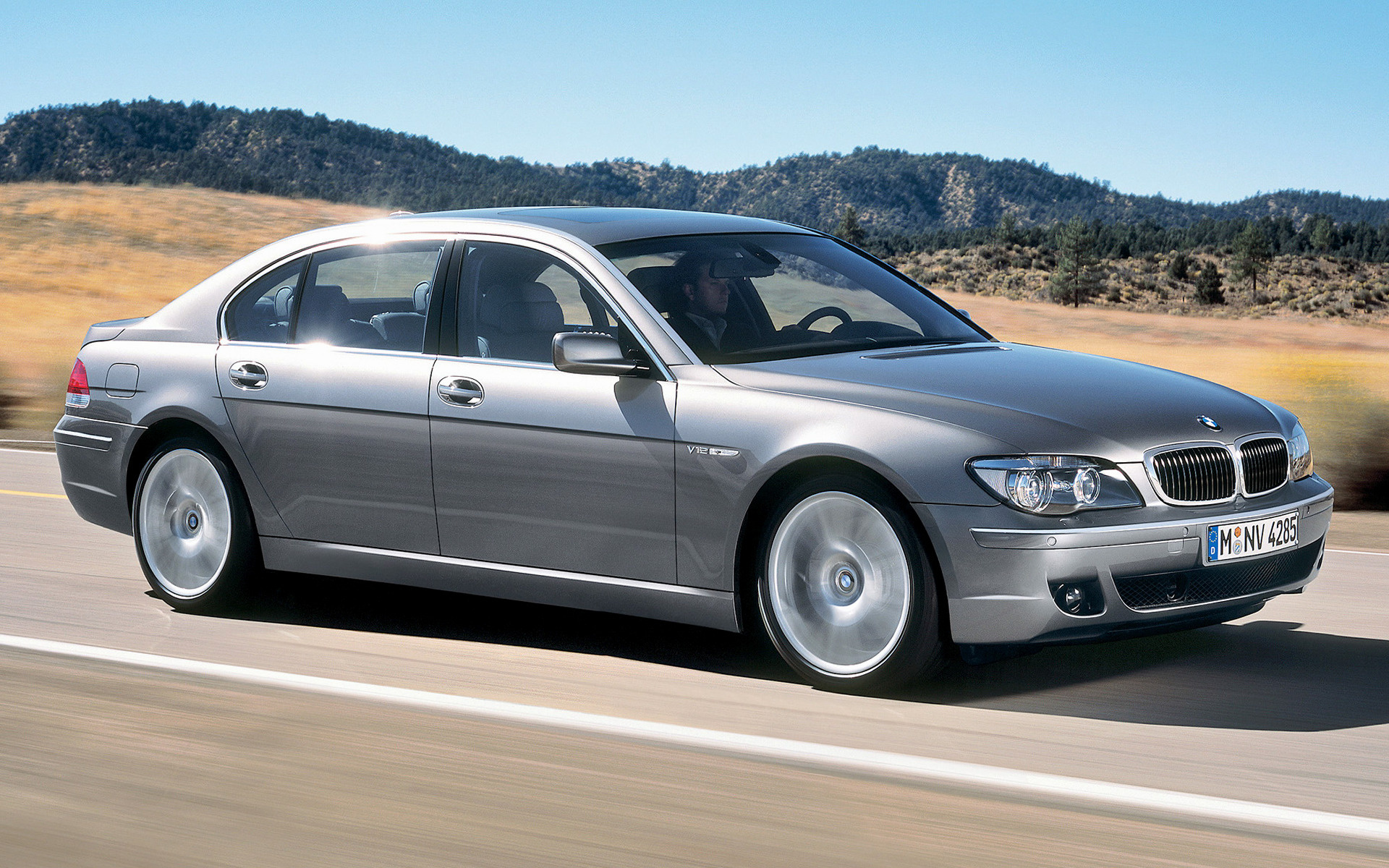 BMW 7 Series [LWB] and HD Image