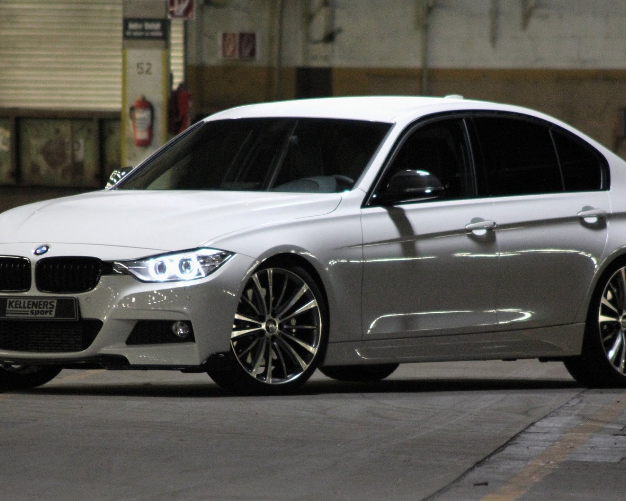 Free download Bmw 320i Walkaround Autos Weblog [1920x1080] for your Desktop, Mobile & Tablet. Explore BMW E21 Wallpaper. BMW E21 Wallpaper, BMW Wallpaper, BMW Wallpaper