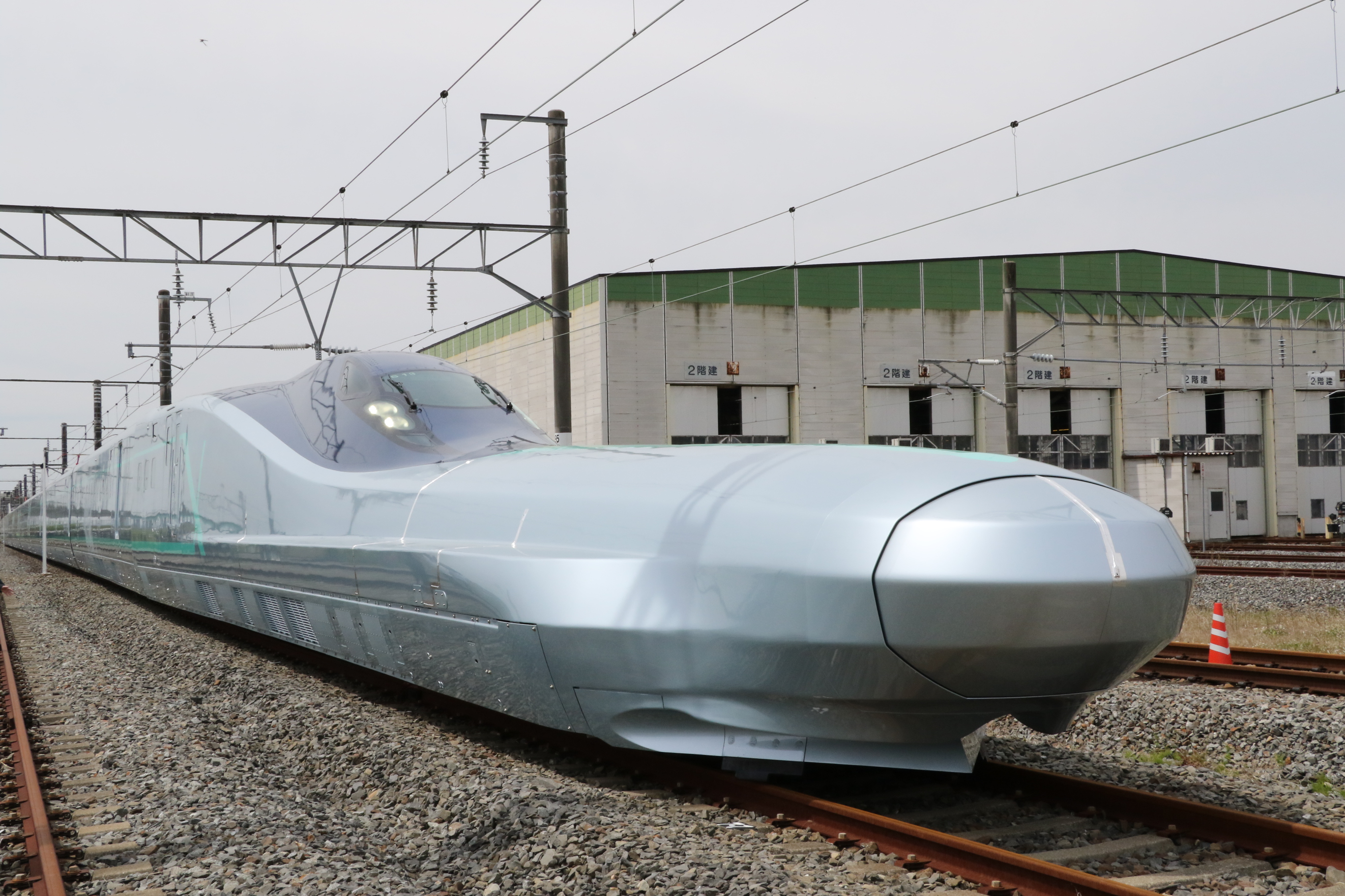 Japan Tests World's Fastest Bullet Train, The ALFA X