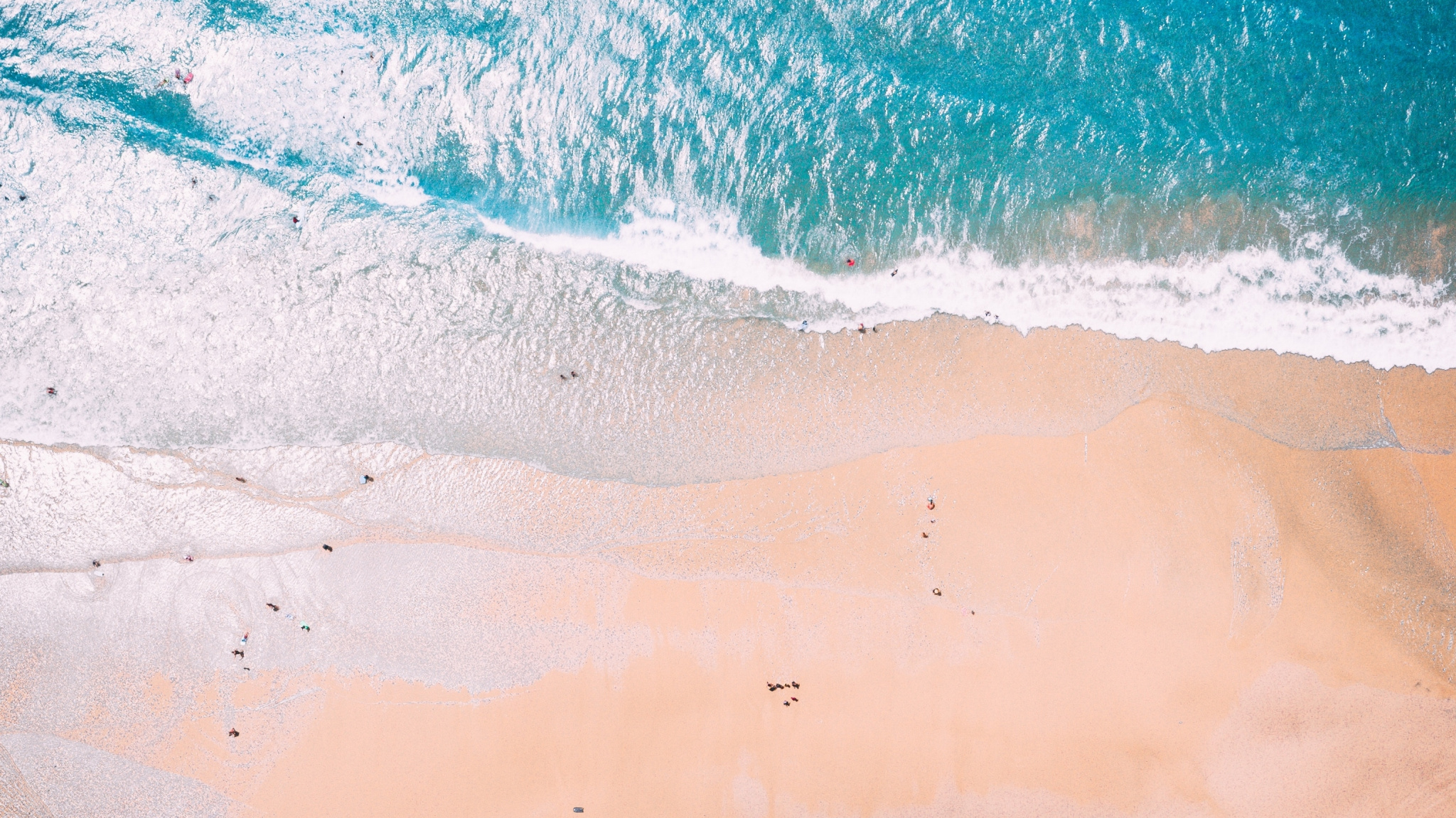 Download Blue sea, beach, sunny day, summer wallpaper, 2048x1152, Dual Wide, Widescreen