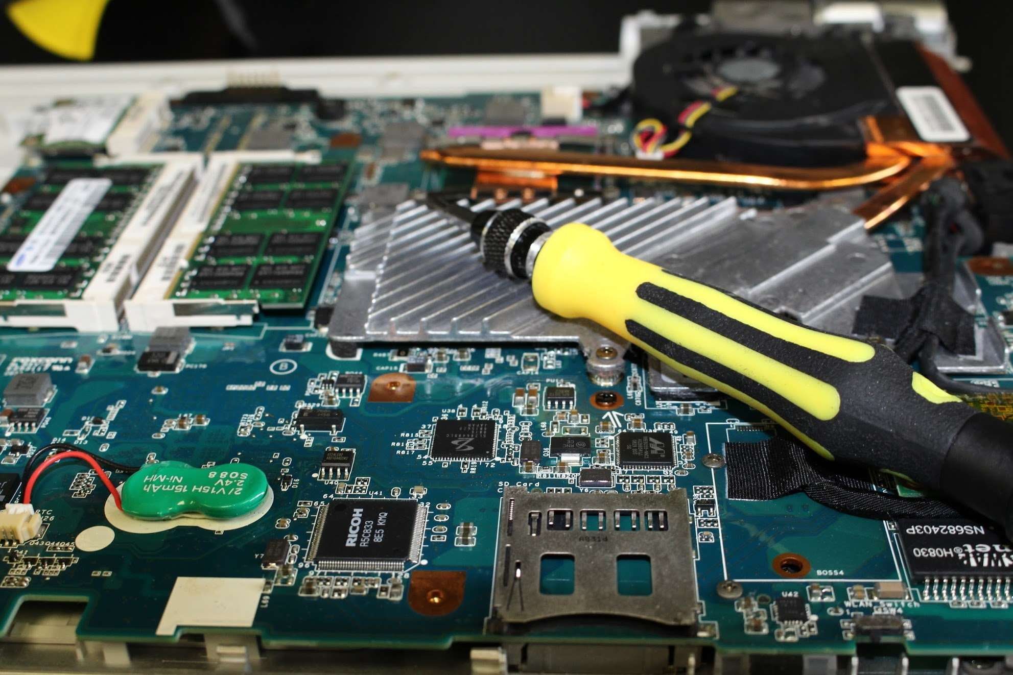 copper #laptop #motherboard #repairs #screwdriver P #wallpaper #hdwallpaper #desktop. Motherboard, Pc repair, Laptop motherboard