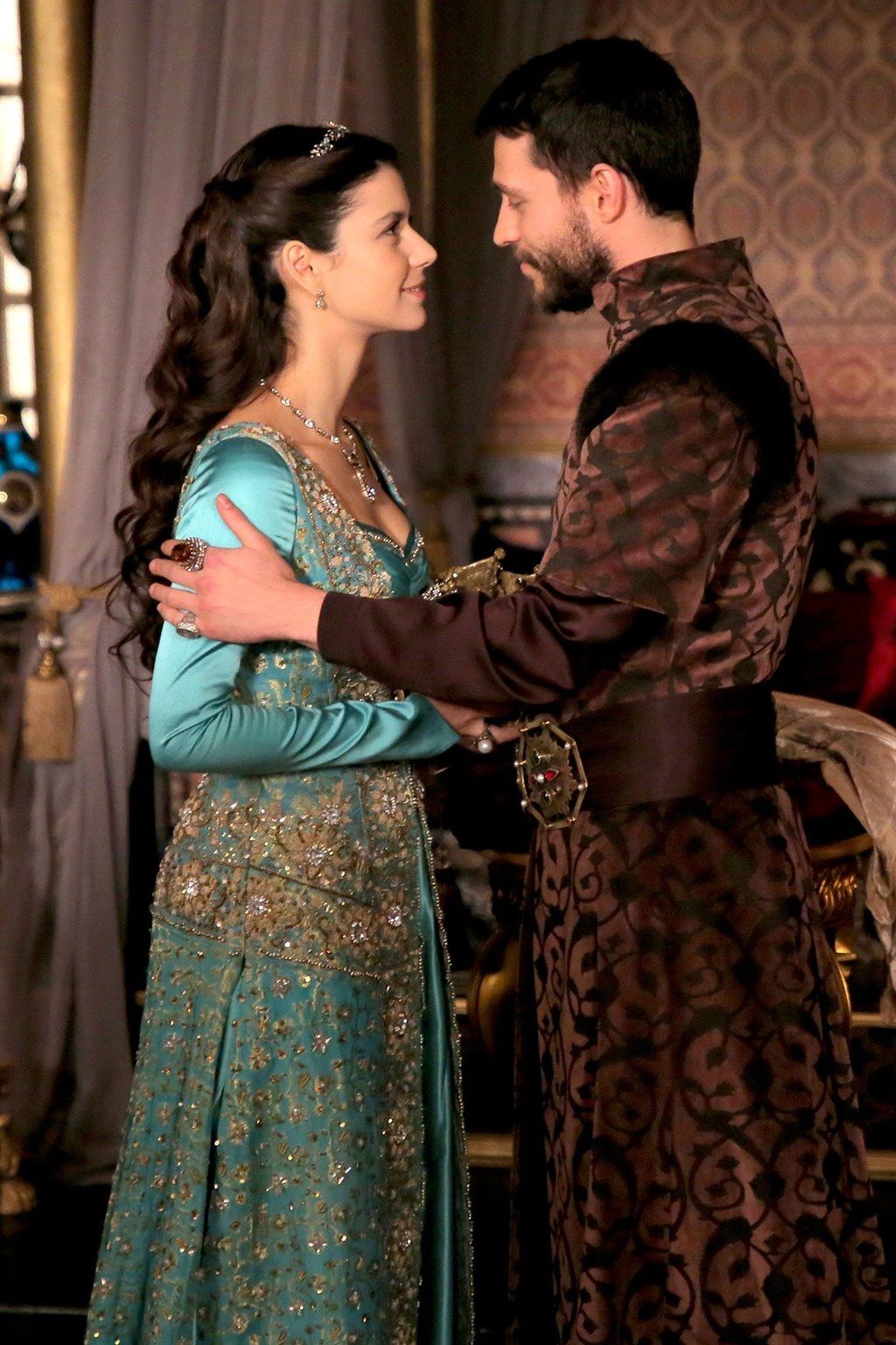 Wallpaper ideas. kösem, kösem sultan, turkish fashion