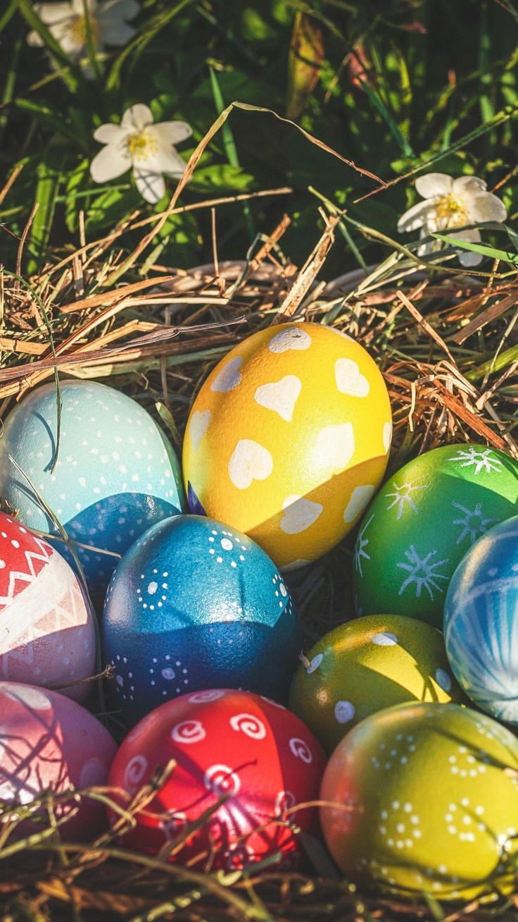 Cute Easter Eggs Wallpaper
