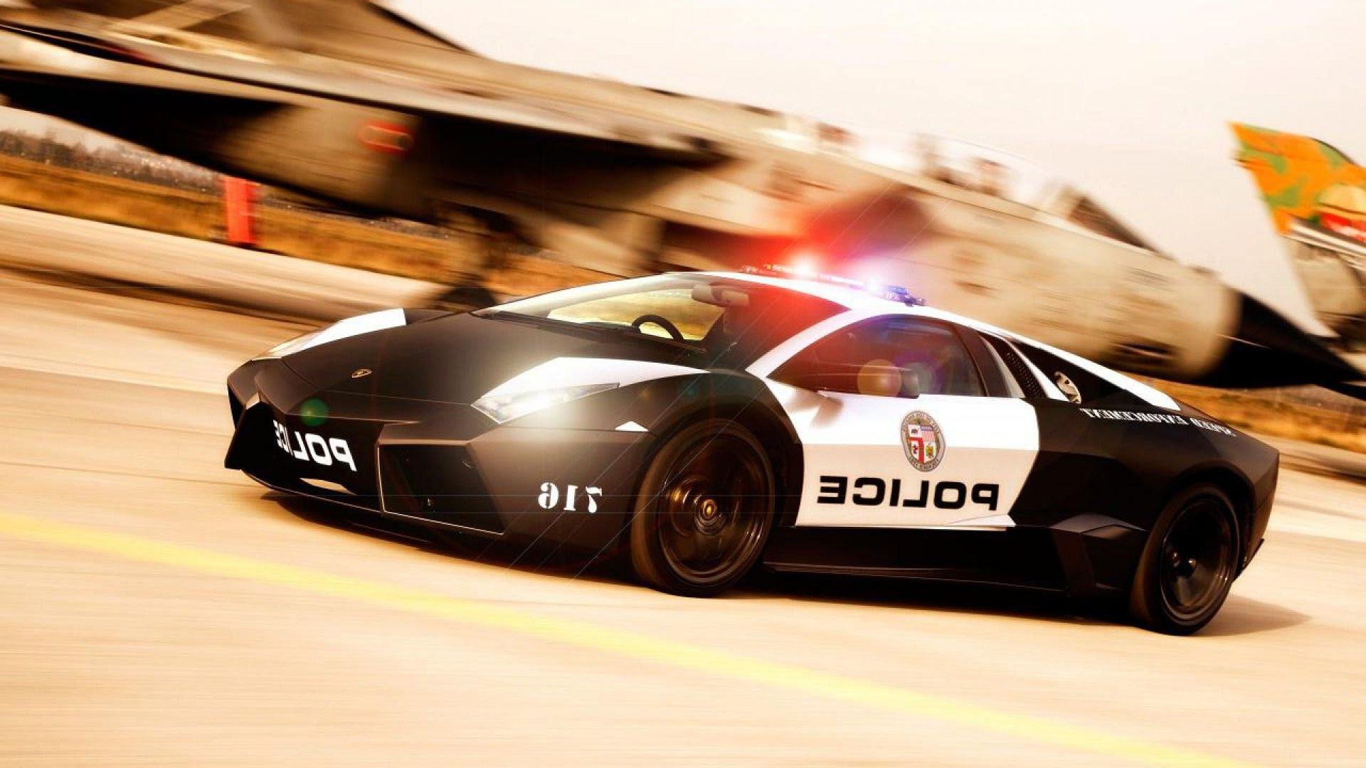 Lambo Cop Background Wallpaper 85189