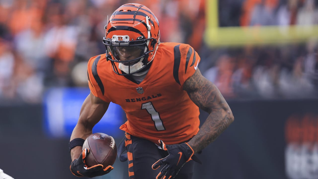 Bengals WR Ja'Marr Chase 'overwhelmed' after breaking Justin Jefferson's rookie receiving record