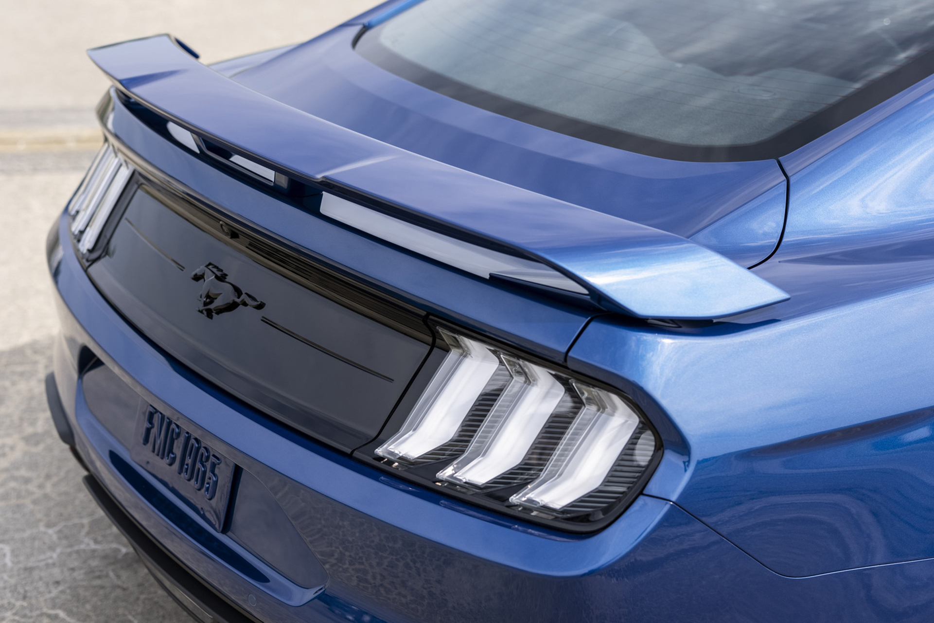 2022 Ford Mustang GT Stealth Edition Light Wallpaper