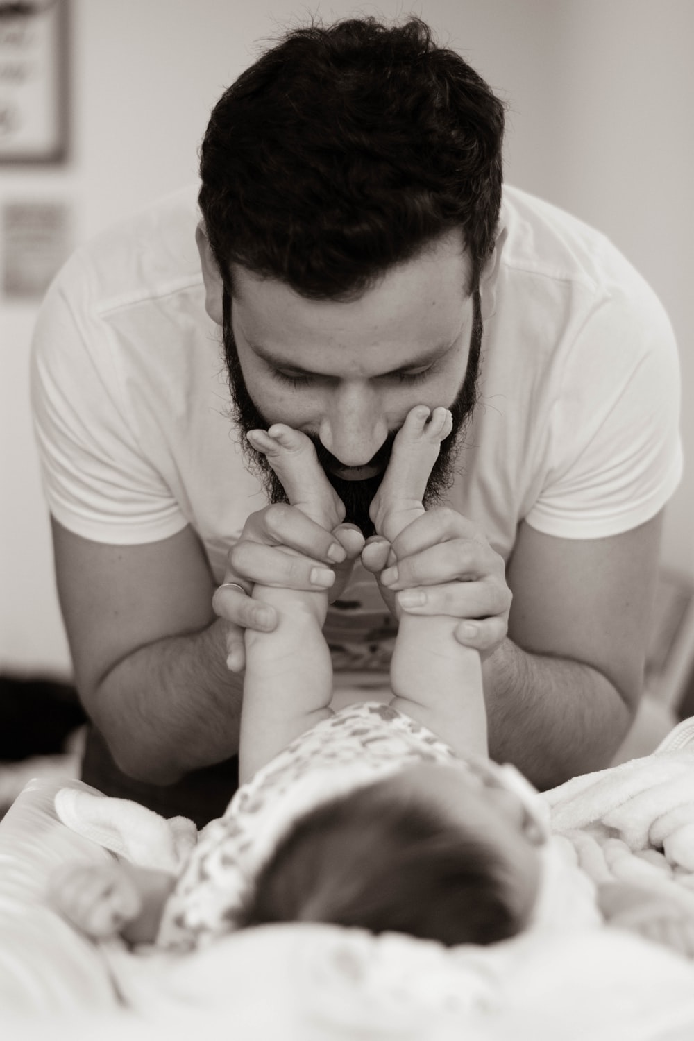 Baby And Dad Picture. Download Free Image