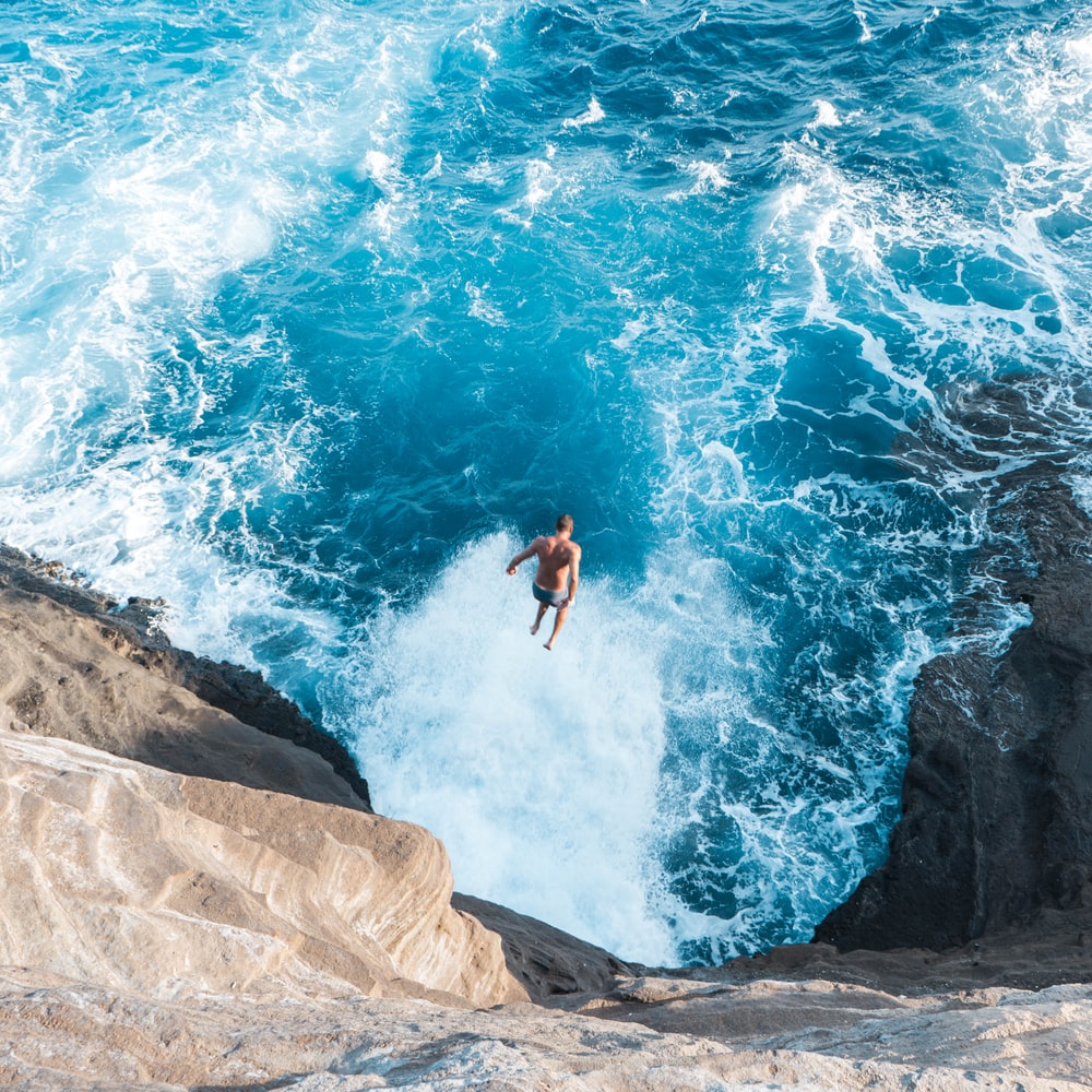 Cliff Jumping Picture. Download Free Image