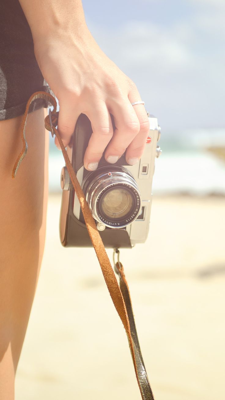 Nature Beach Camera Hand Vacation Summer IPhone 6 Wallpaper Download. IPhone Wallpaper, IPad Wallpaper One Stop. Take Better Photo, Summer Iphone, Cool Photo