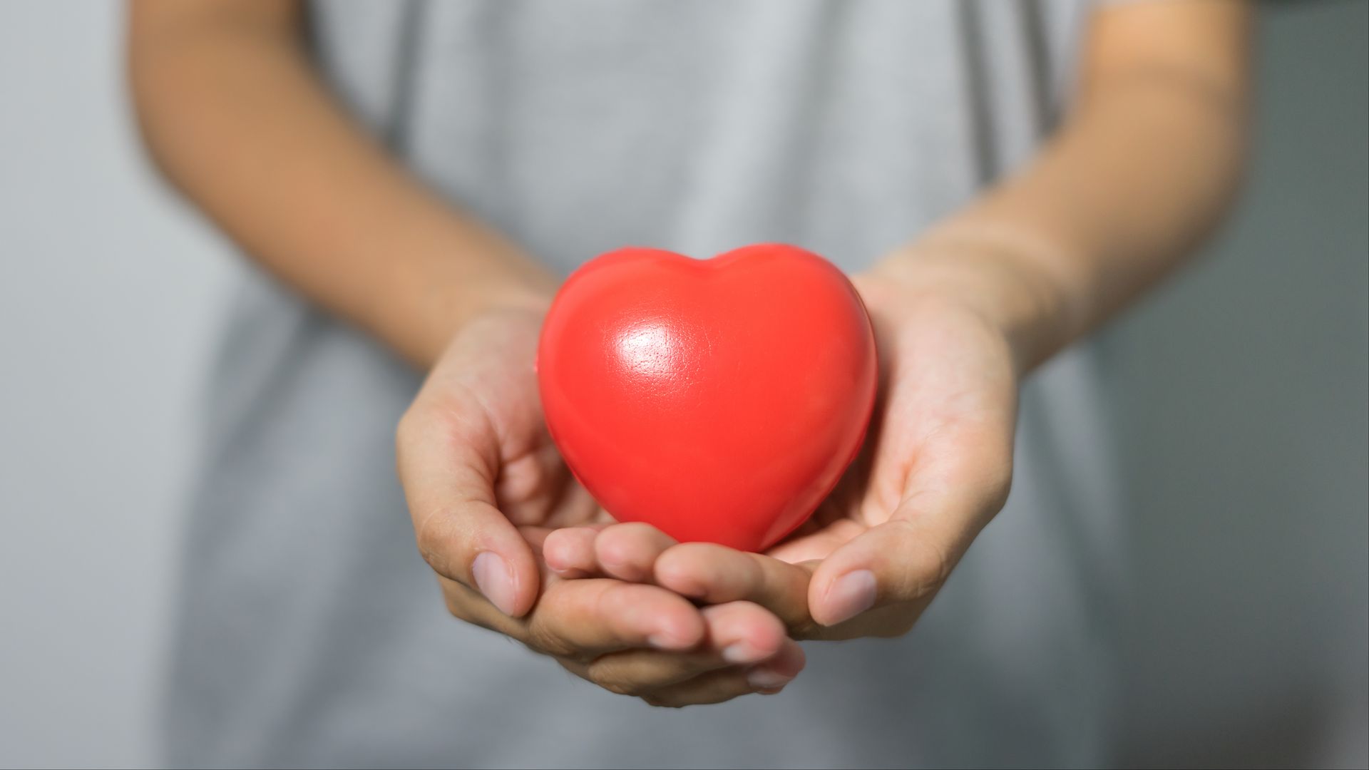 Hand Heart PC Wallpapers - Wallpaper Cave