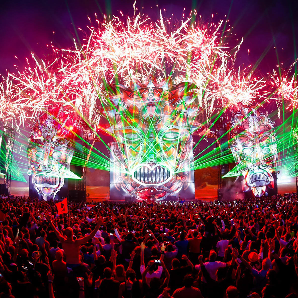 Glorious Pre Pandemic EDM Concert Moments For The Nostalgic.com Latest Electronic Dance Music News, Reviews & Artists