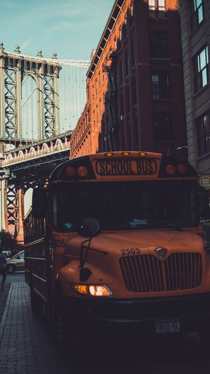 School bus, Manhattan bridge, city new york, 720x1280 wallpaper. School bus, Cityscape wallpaper, New york school