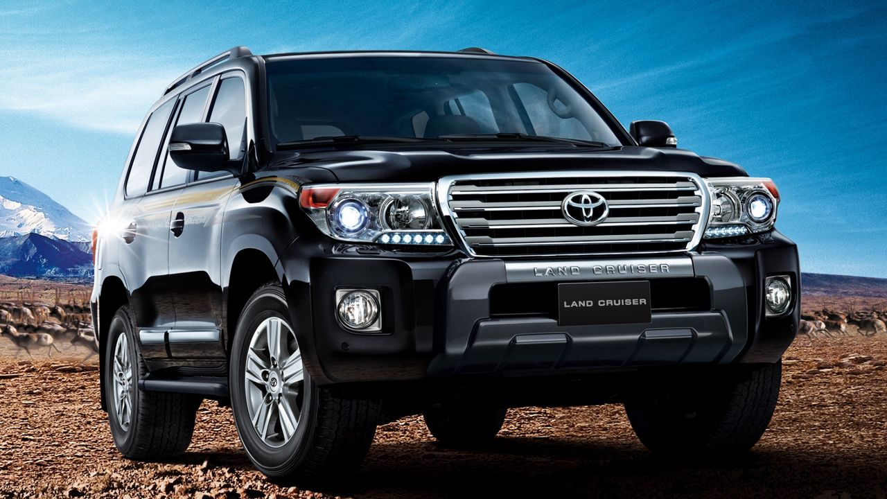 Download Wallpaper 1280x720 Toyota, Land Cruiser, 200, Vx R, Suv, Front View Hd, Hdv, 720p HD Background