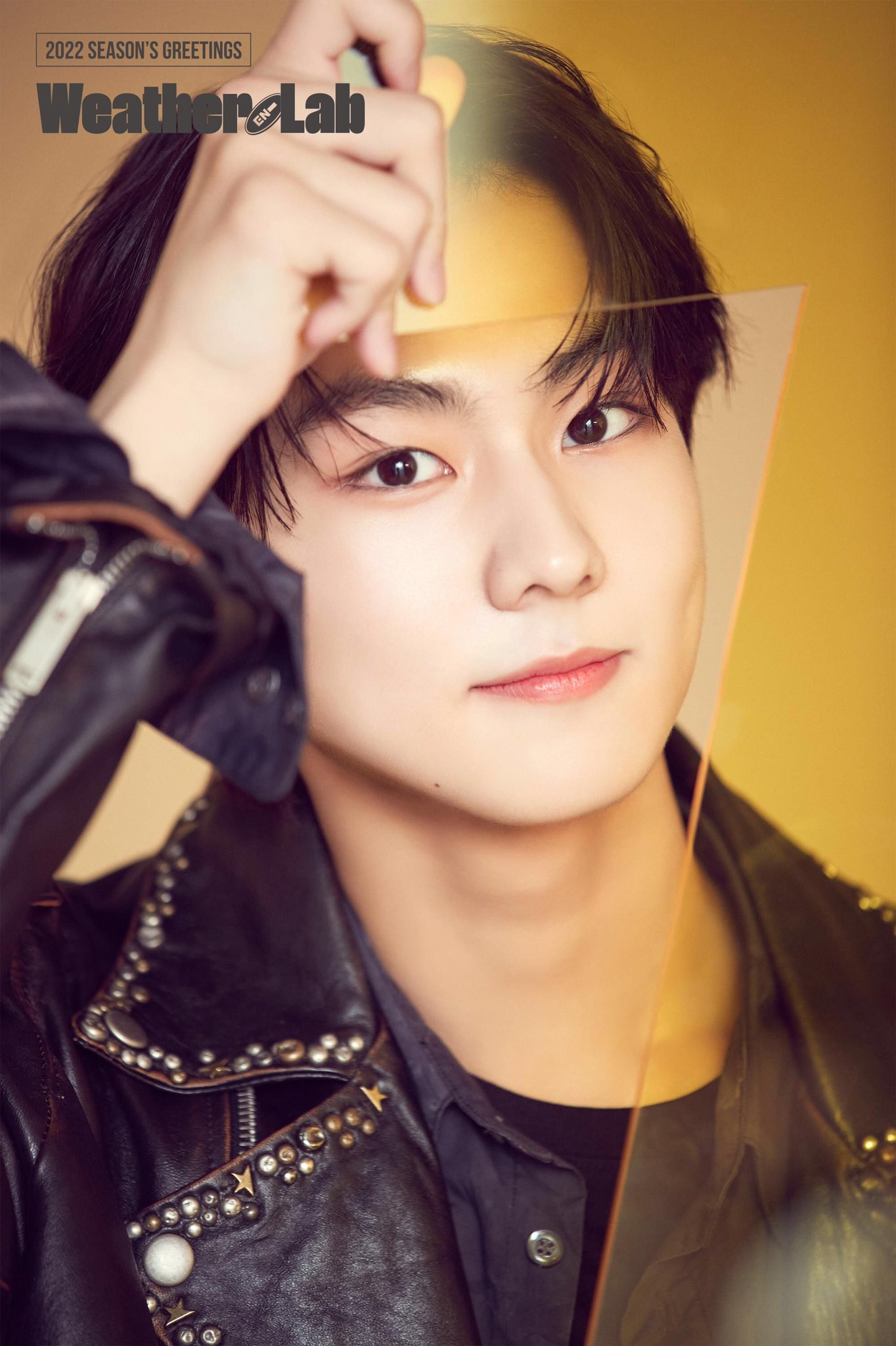 ENHYPEN WEVERSE - [PHOTOS] 211130 ENHYPEN SEASON'S GREETINGS 2022 Preview Cuts (1 2) #ENHYPEN #엔하이픈
