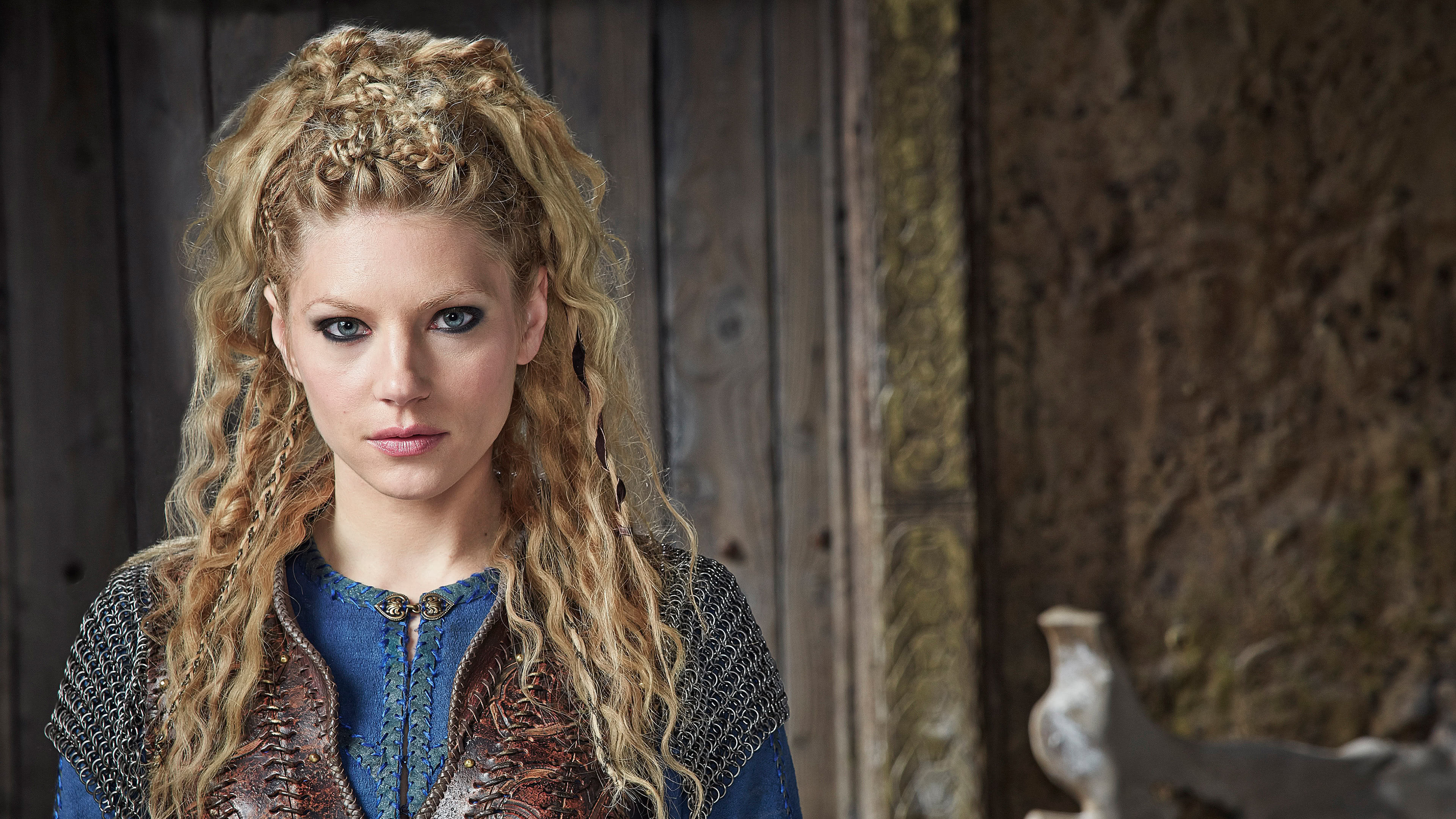 Vikings Lagertha Portrait Uhd 4k Wallpaper Viking Hairstyles Female