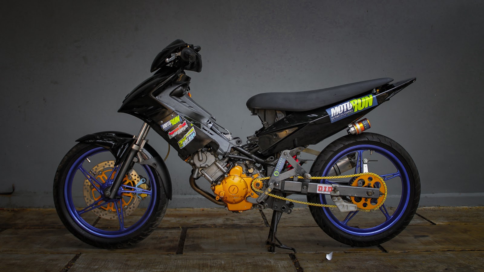 Wallpaper MOTORUN Website Resmi MOTORUN Indonesia