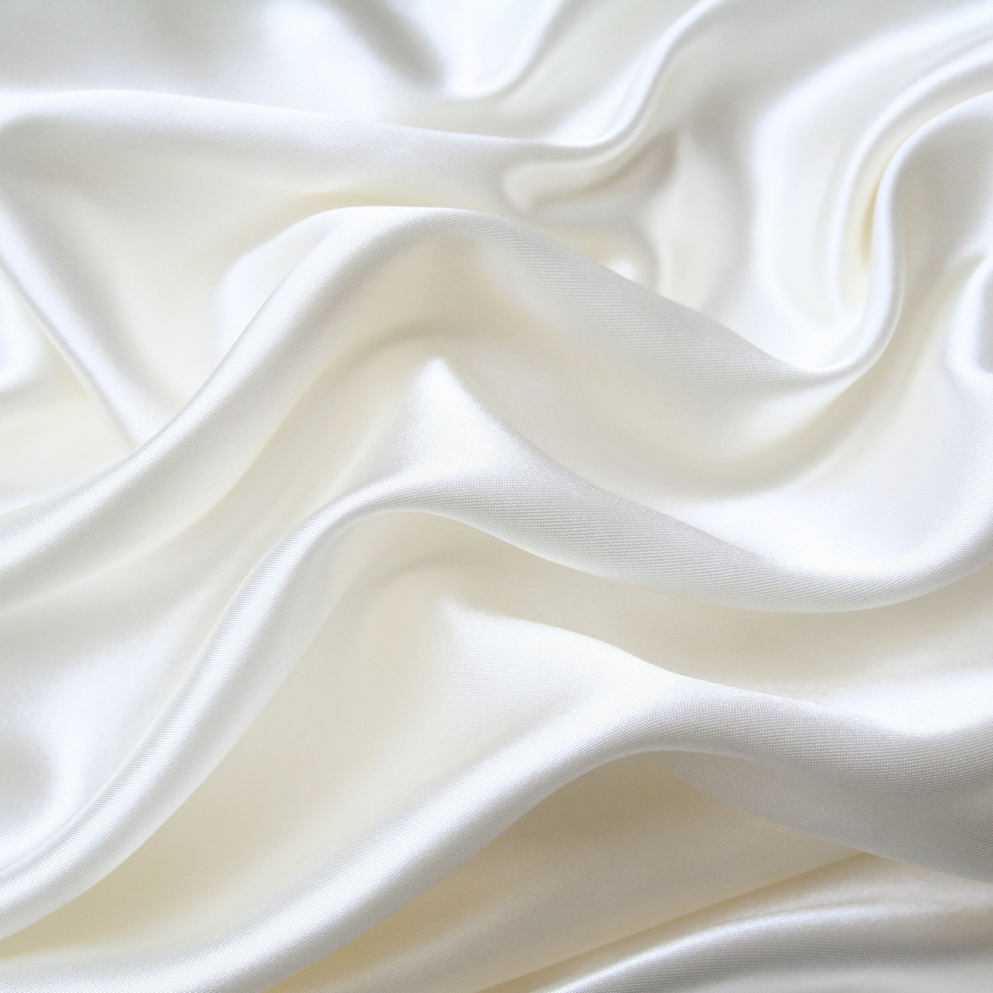 Silk White Fabric Softness iPad Air Wallpaper Free Download