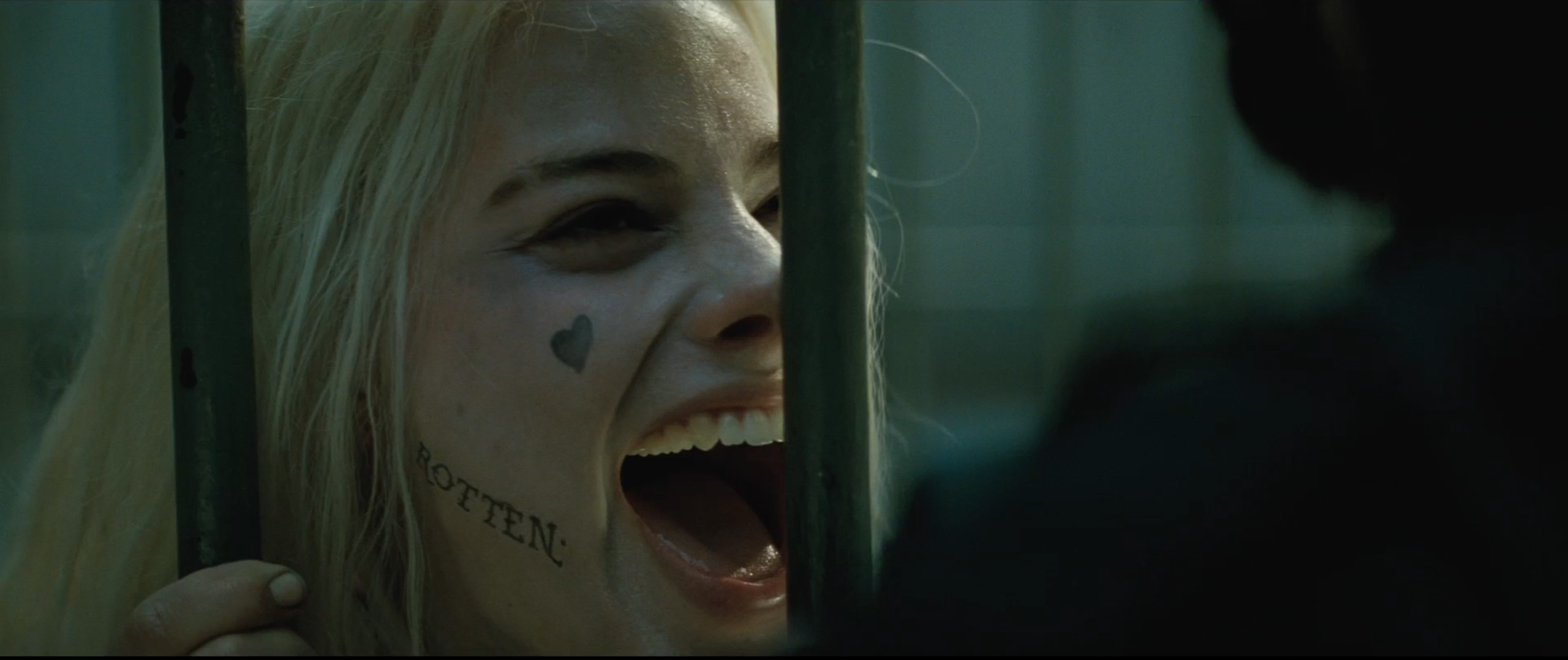 Suicide Squad Trailer Image 26.png