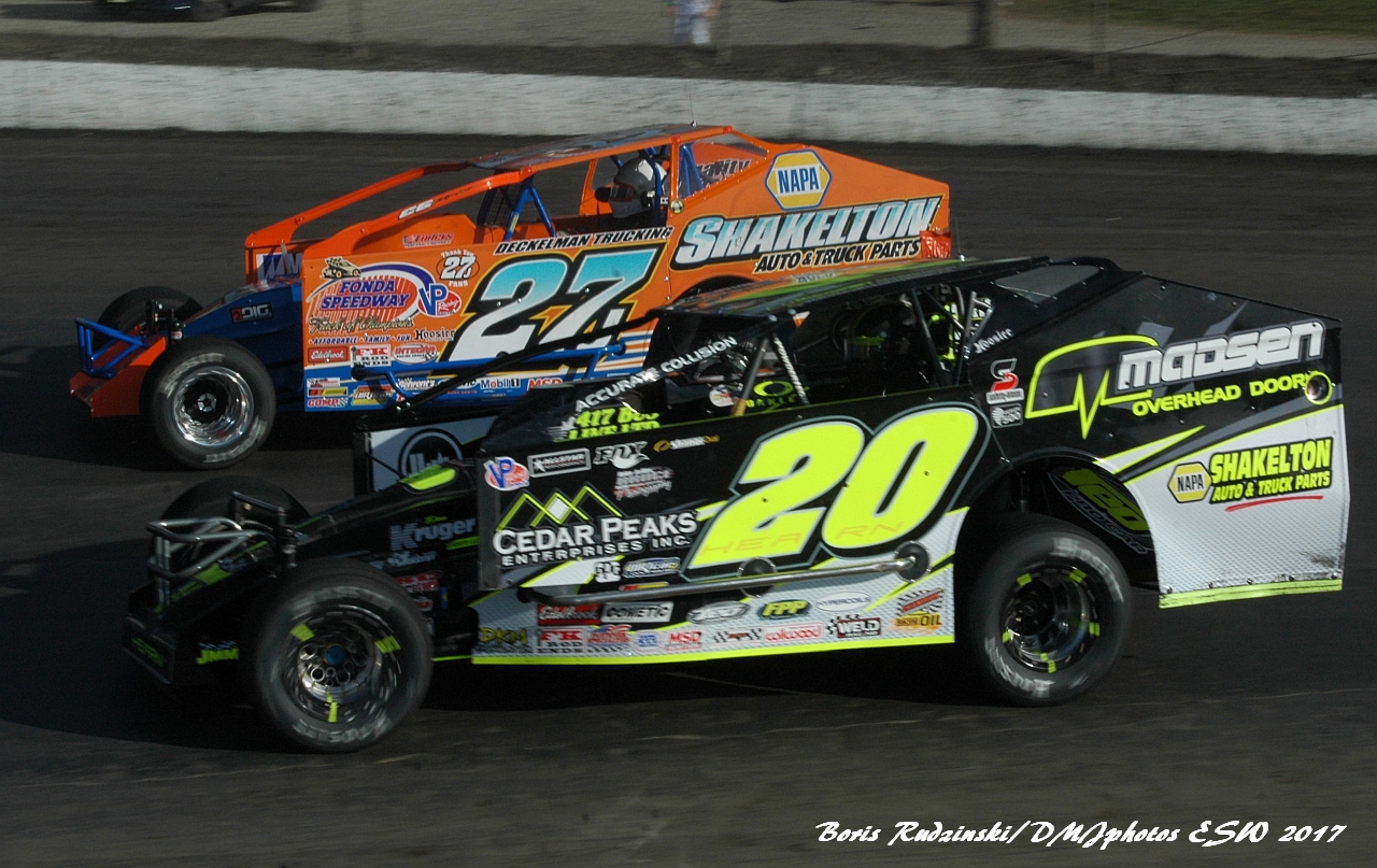 Orange County Fair Speedway Returns to Super DIRTcar Series Schedule with the first Battle on the Midway Track Digest