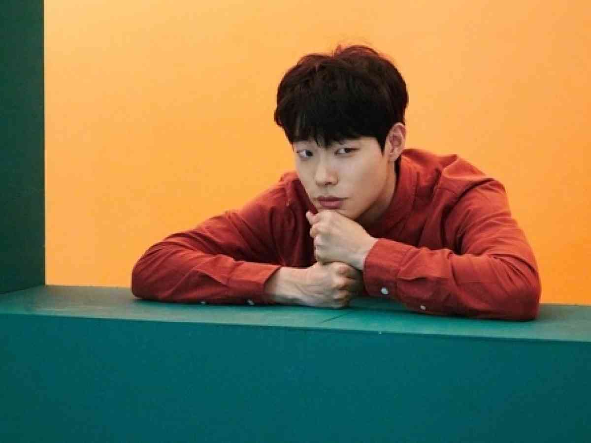 Actor Ryu Jun Yeol To Release Single For Fans