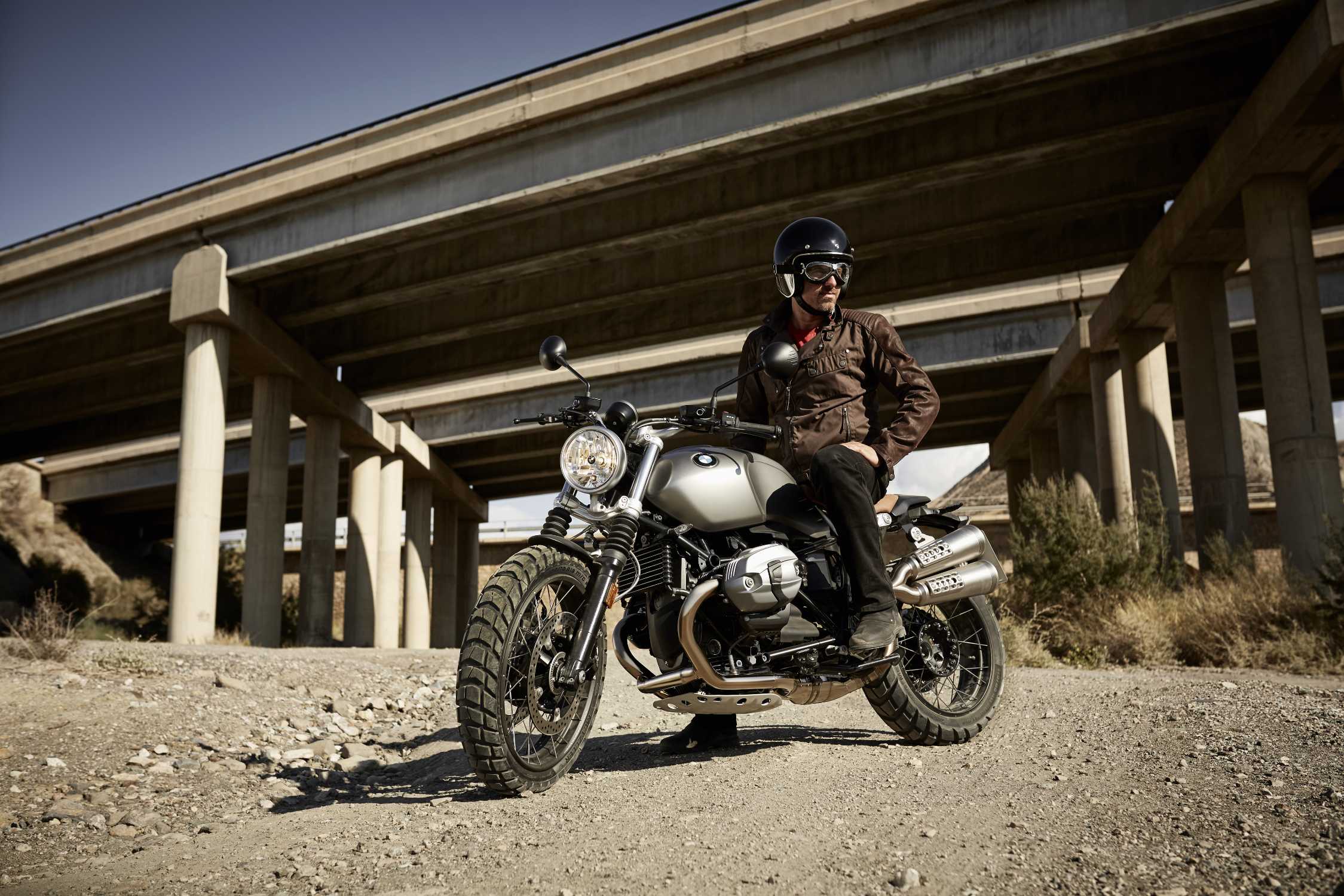 R Ninet Scrambler Offroad