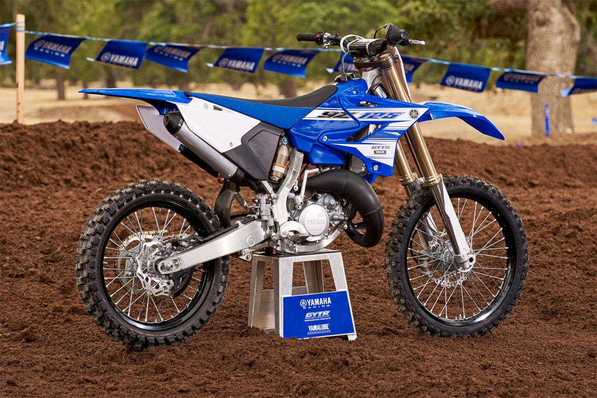Review: 2016 Yamaha YZ250 and YZ125