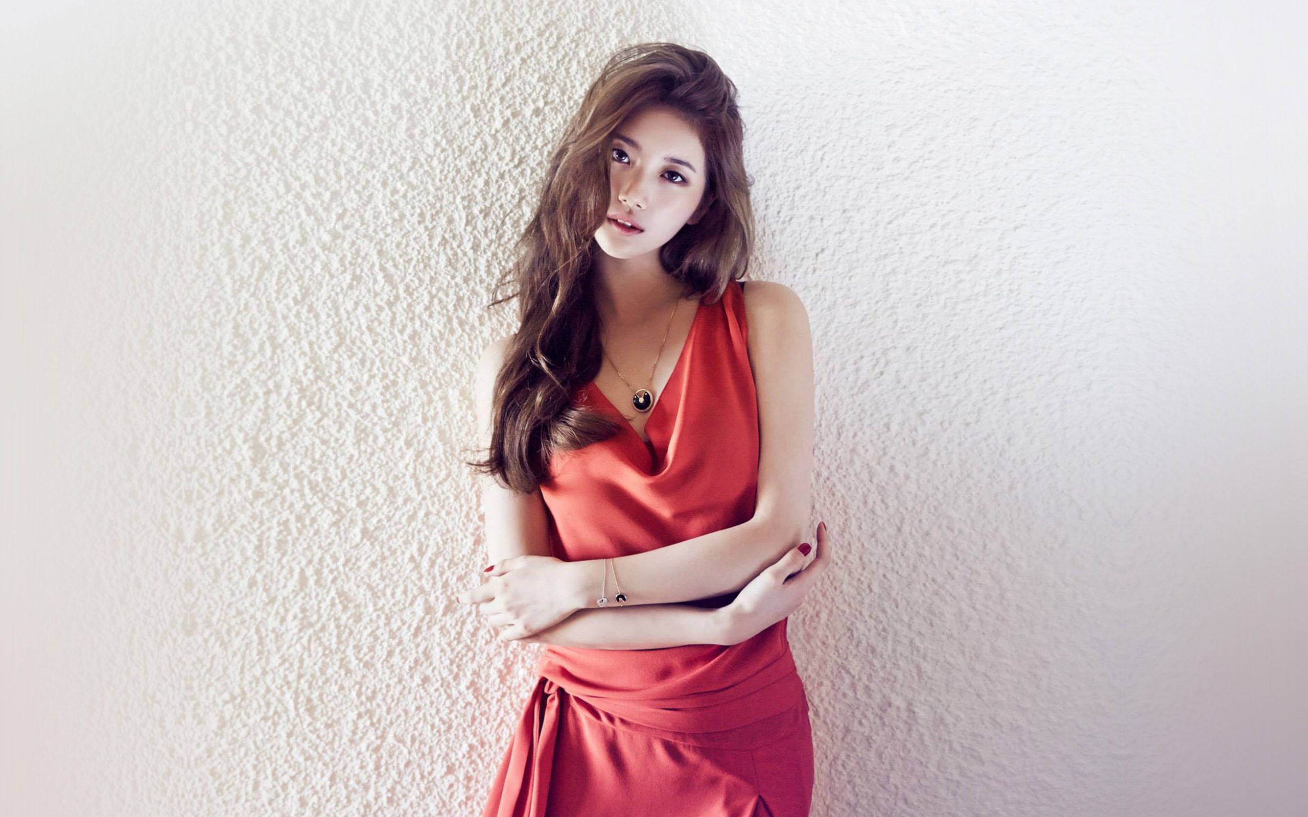 Wallpaper Suzy, Missa, Kpop, Red, Dress 3840x2400px 4k • Wallpaper For You