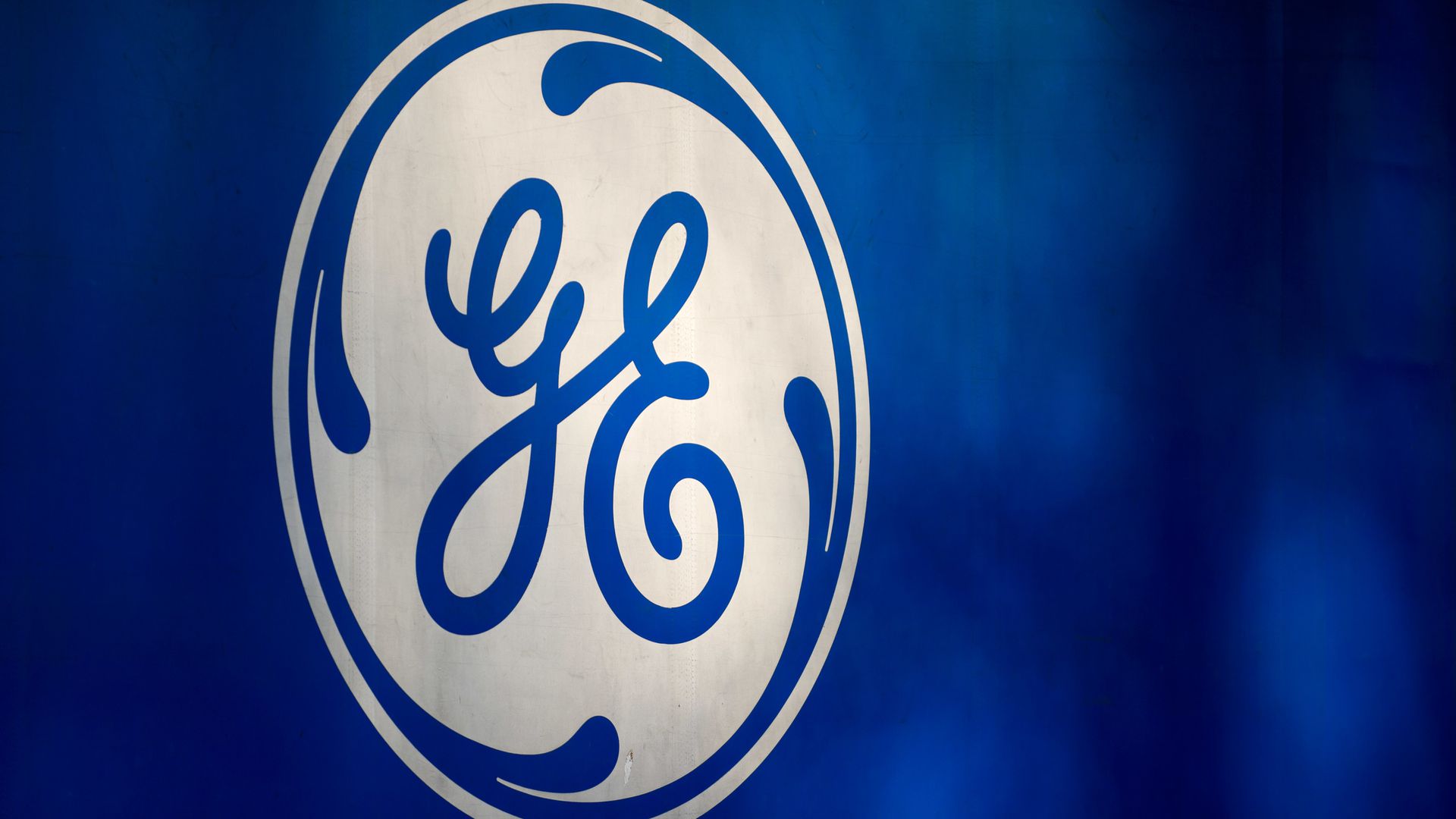 GE CEO sees plenty of opportunities for more asset sales