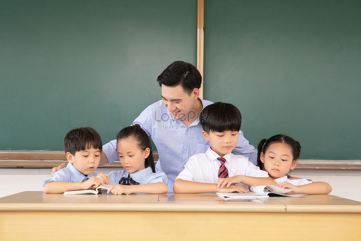 Classroom Teacher Student Image Picture And HD Photo. Free Download On Lovepik