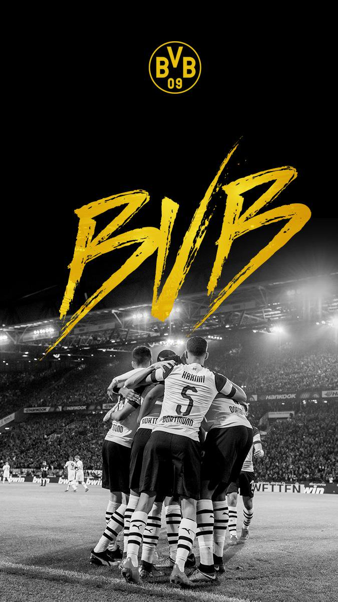 Borussia Dortmund on Twitter. Football wallpaper, Football design, Sports graphic design