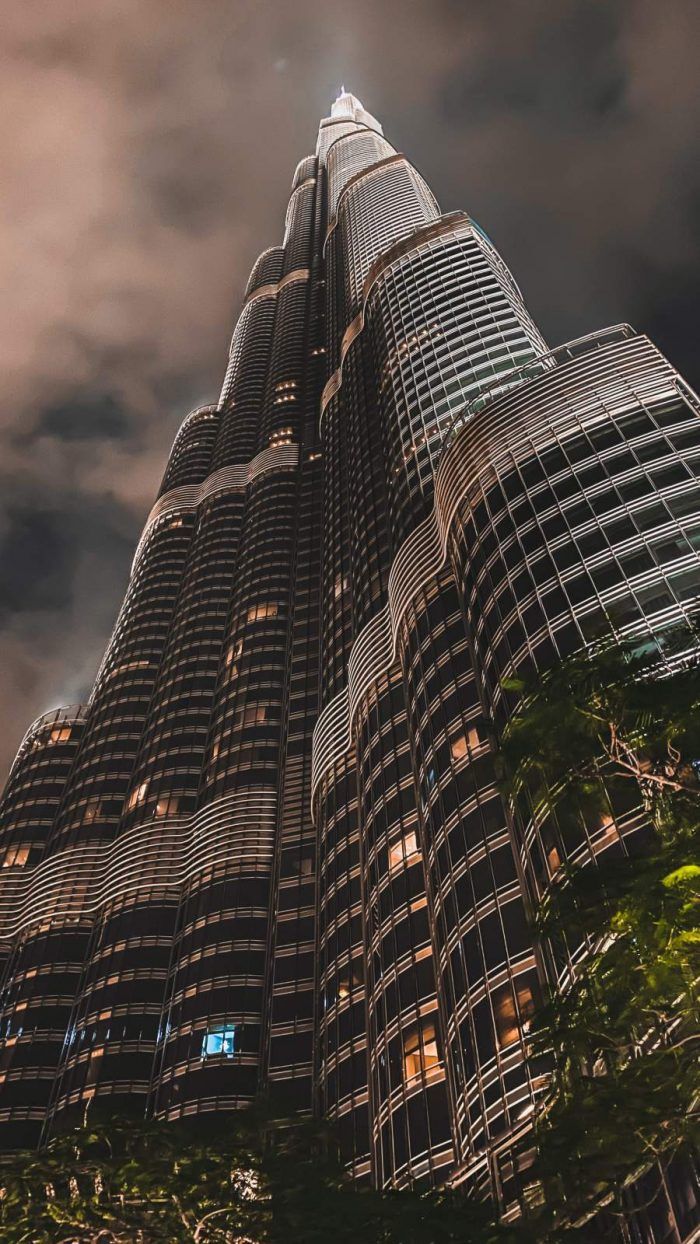 iPhone Wallpaper for iPhone 12, iPhone 11 and iPhone X, iPhone Wallpaper. Burj khalifa, Dubai architecture, Architecture wallpaper