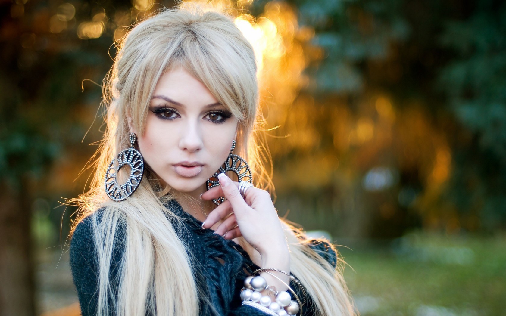 glamor girl blonde HD wallpaper