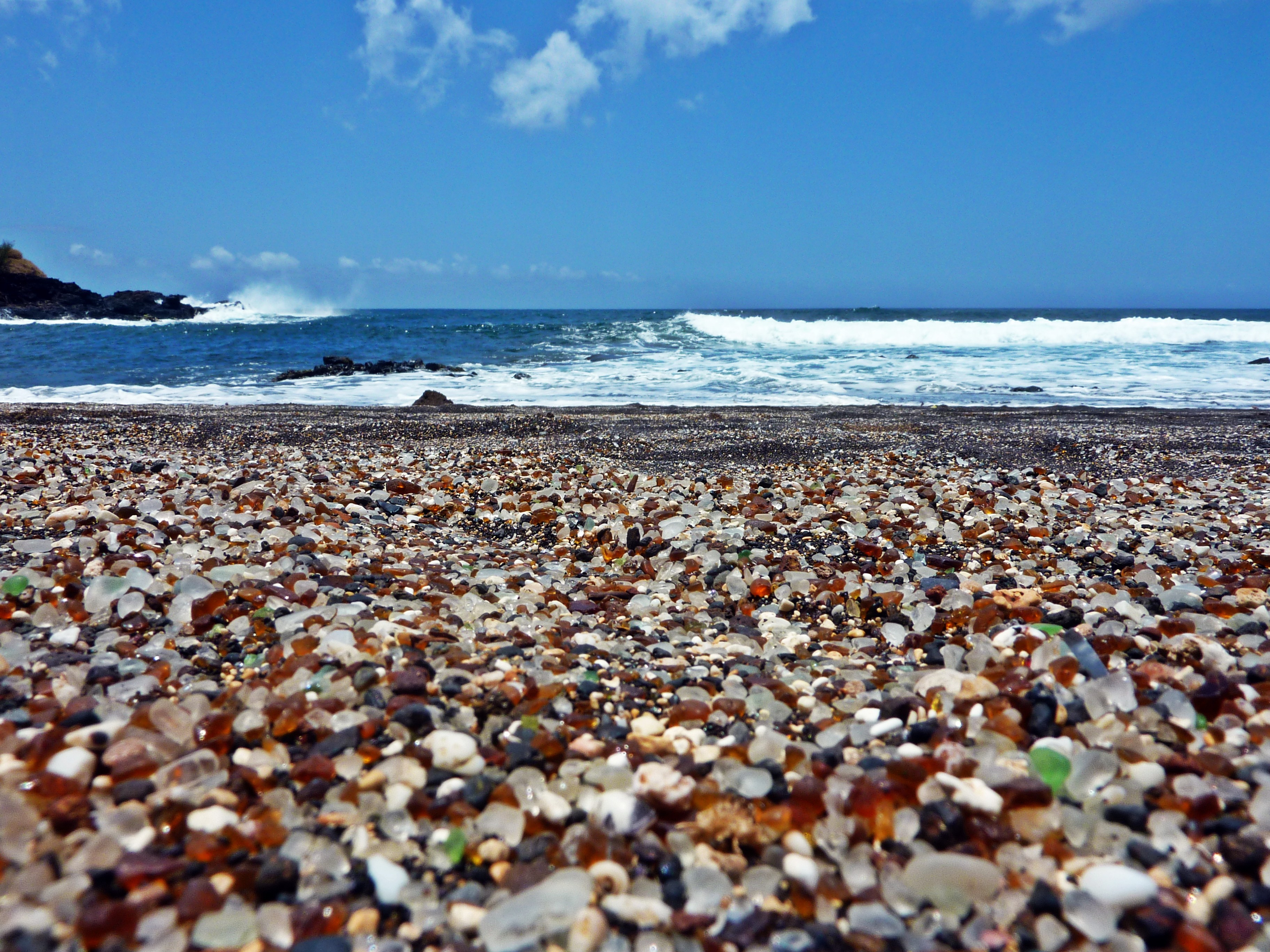 Discover the Enchanting World of Beach Glass Kauai | Paraiso Island