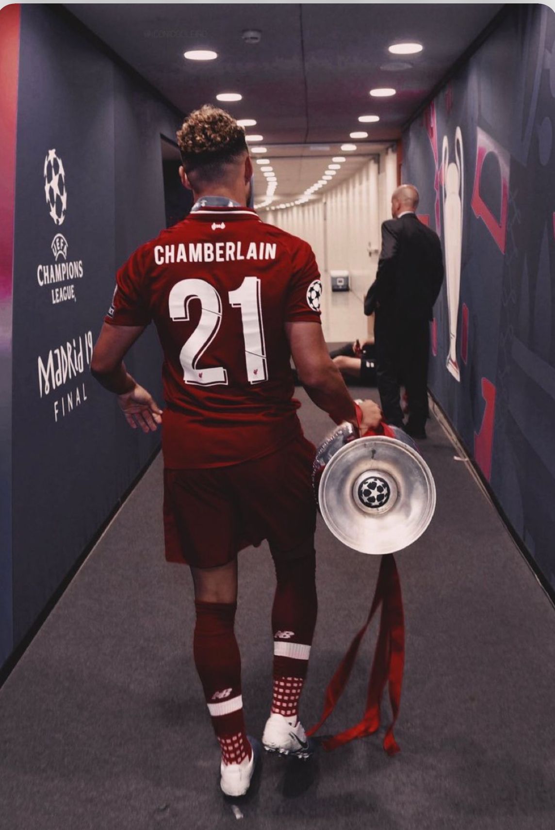 Oxlade Chamberlain Wallpapers - Wallpaper Cave