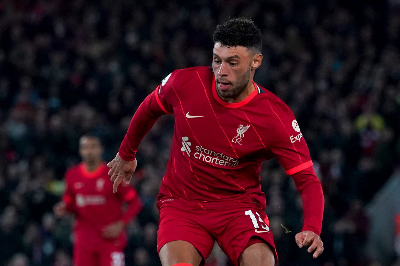 Мюнхен чемберлен. Oxlade Chamberlain 2021. Алекс Окслейд-Чемберлен 2022. Окслейд Чемберлен с капитанской повязкой. Окслейд Чемберлен празднование эмоции.